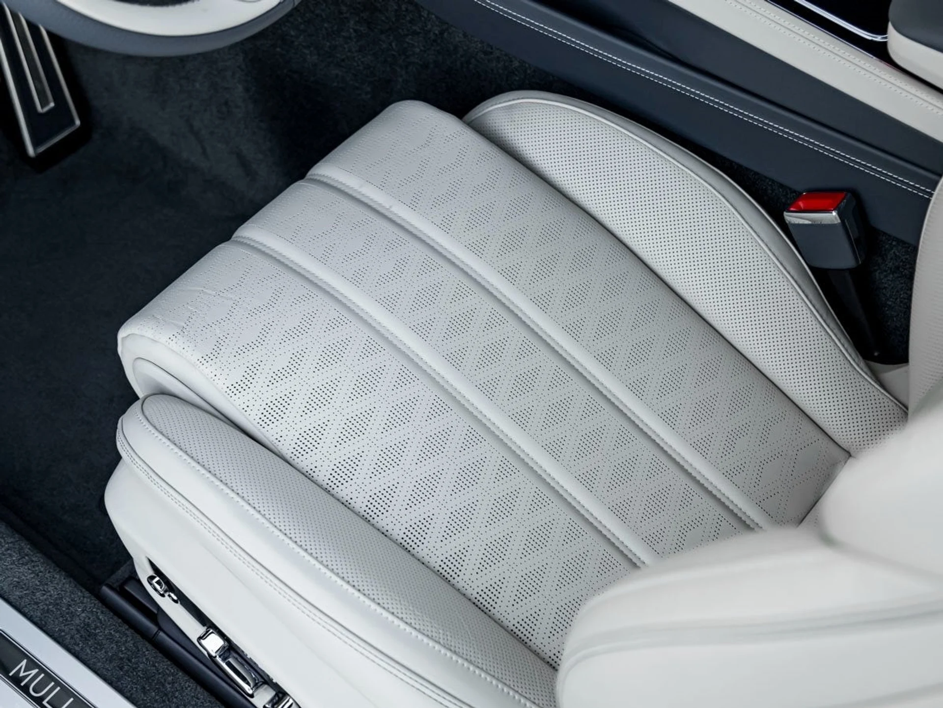 mph016_2867837165_17_f3f2ea979d