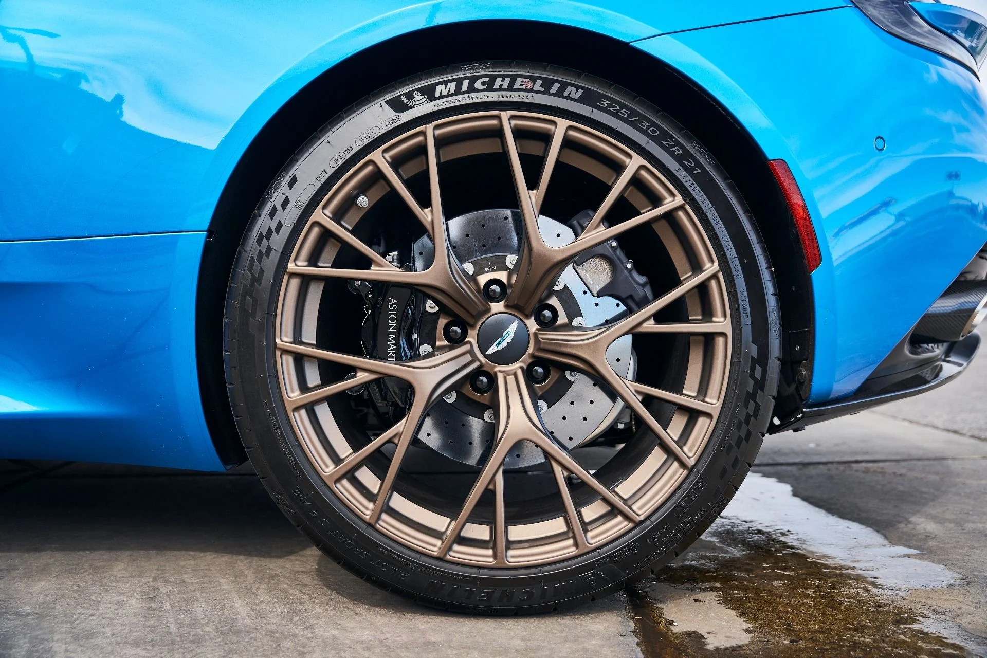 mph016_287100125_Used_2024_Aston_Martin_DB_12_1772677905_1be3a8d075