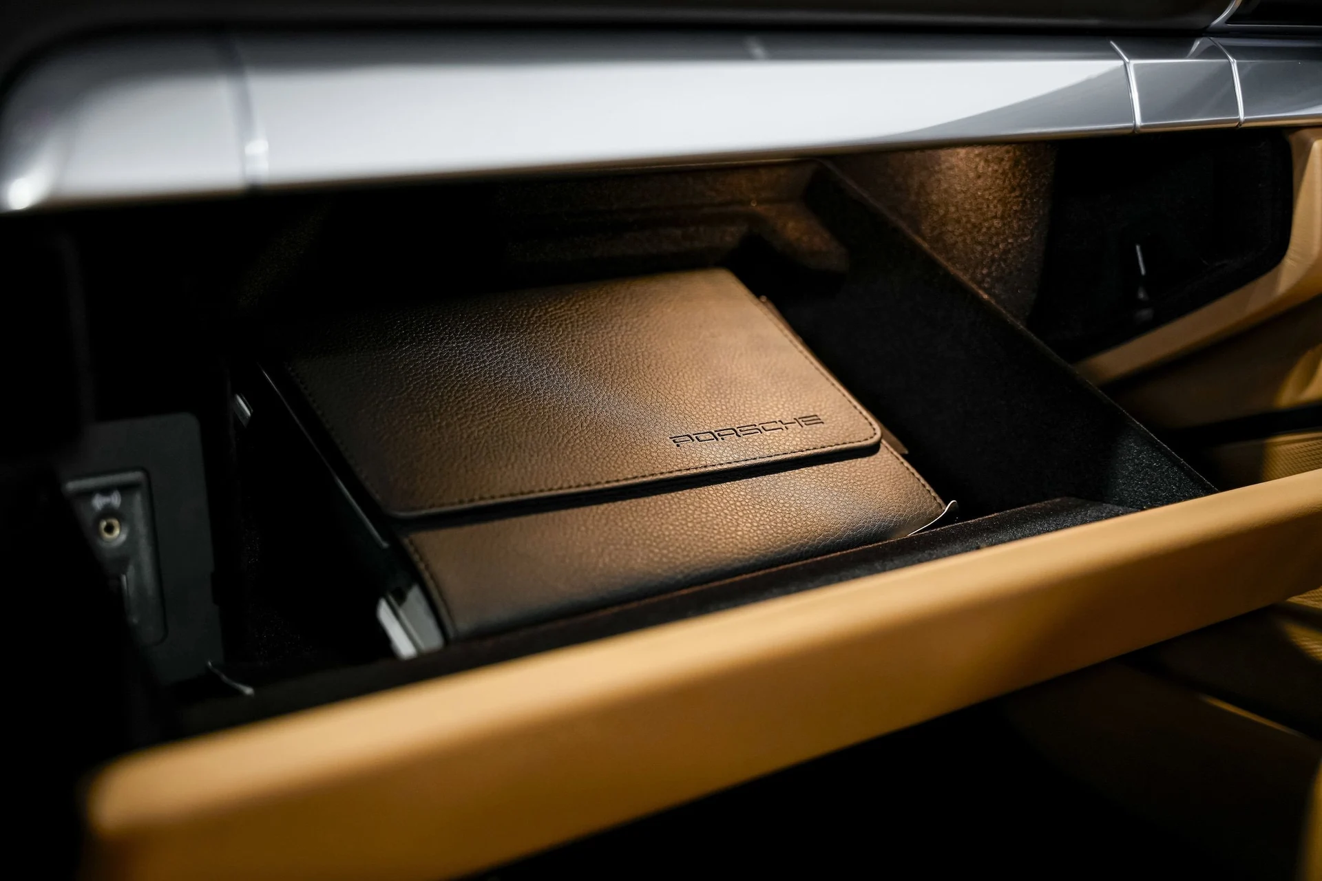 mph016_2882110702_0c33677a79b39f3c7114cdca9f87b383x_f42245b6c2