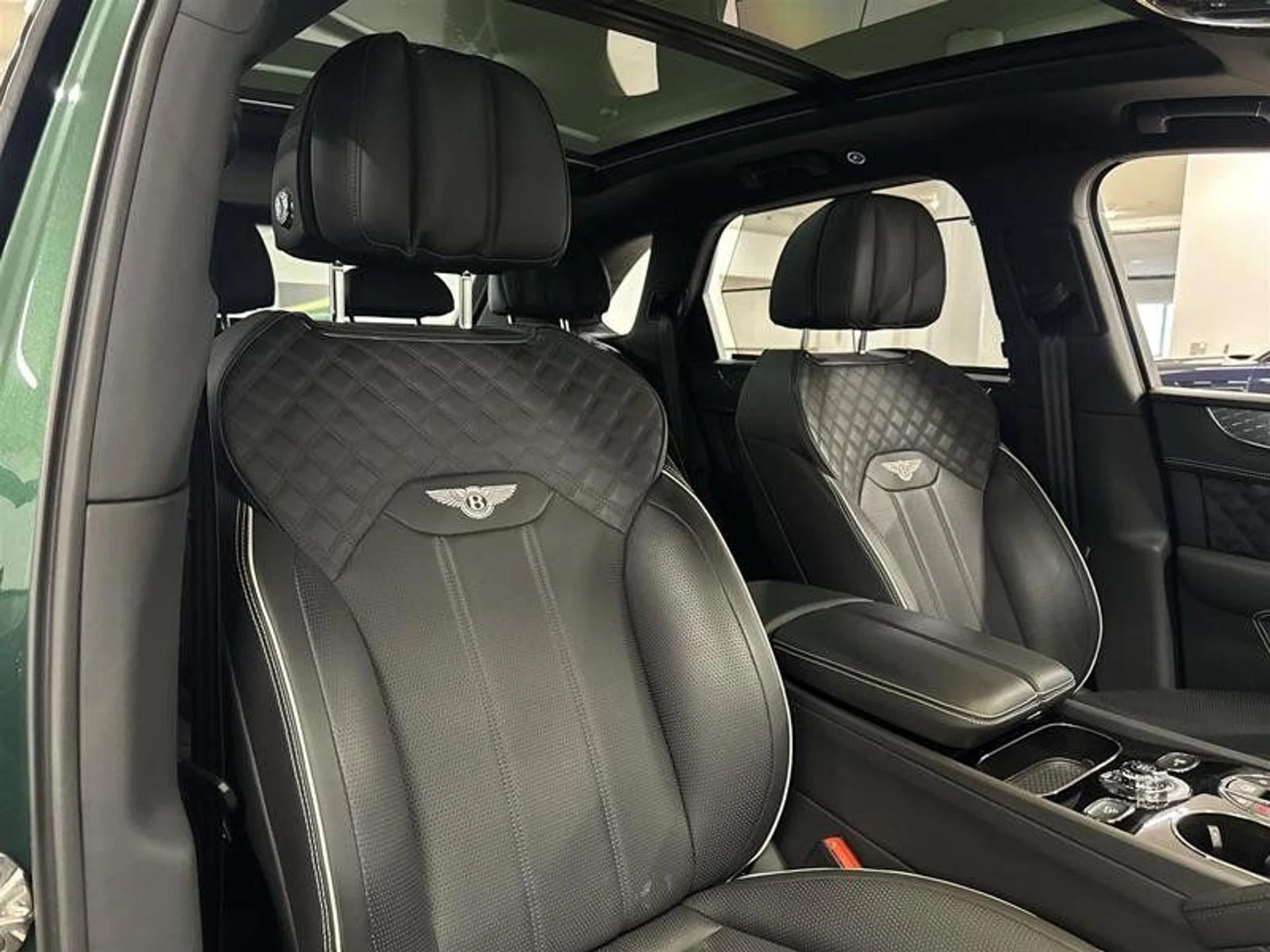 mph016_2888119606_37381459_02804_43h124mt_a83d78f925