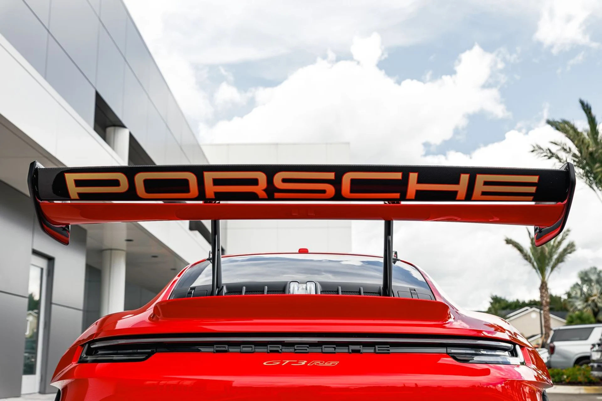 mph016_289534968_Used_2023_Porsche_911_GT_3_RS_ff52af37b3