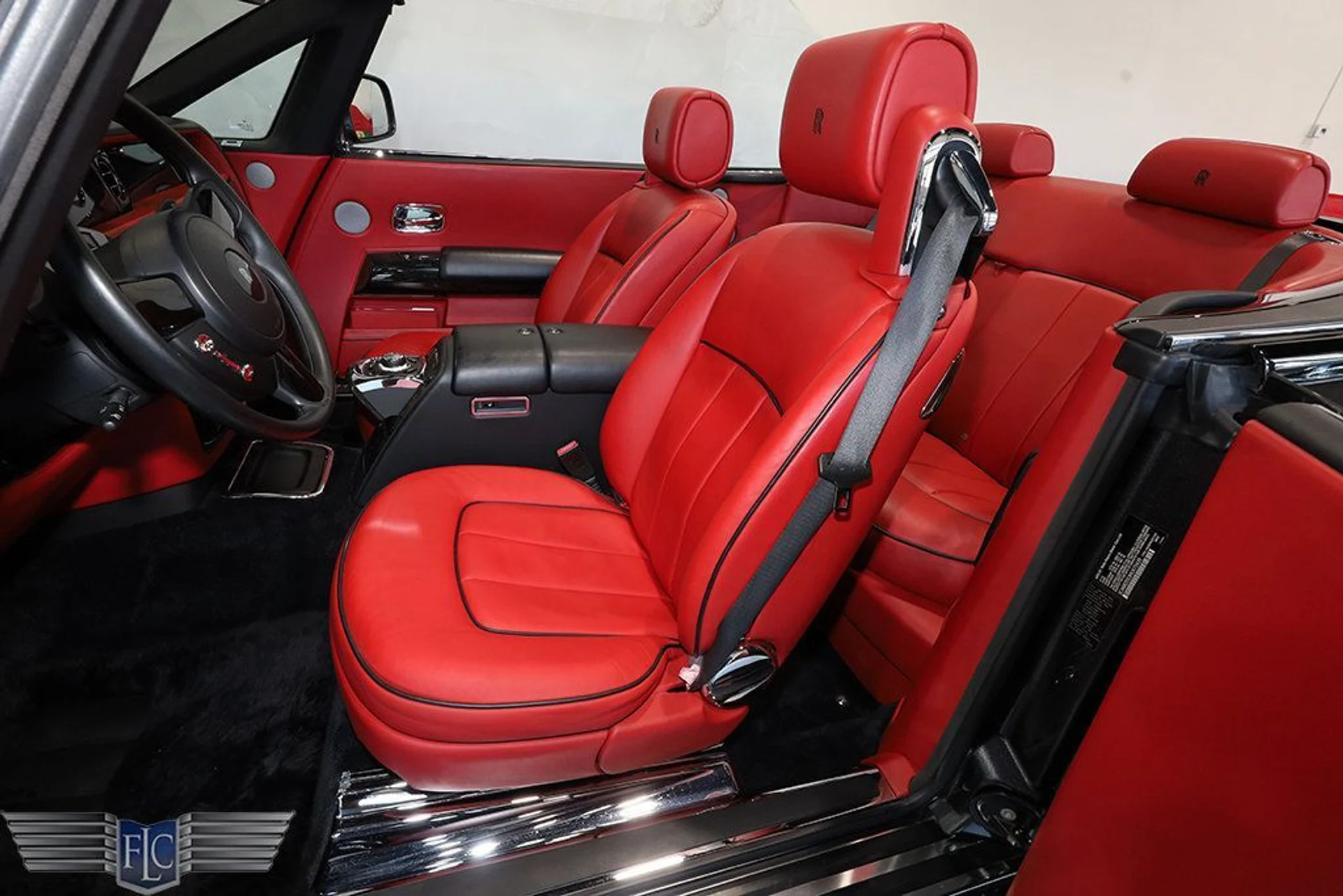 mph016_2897577337_used_2017_rolls_royce_phantom_drophead_coupe_9689_23040582_17_1024_06cf3066ad