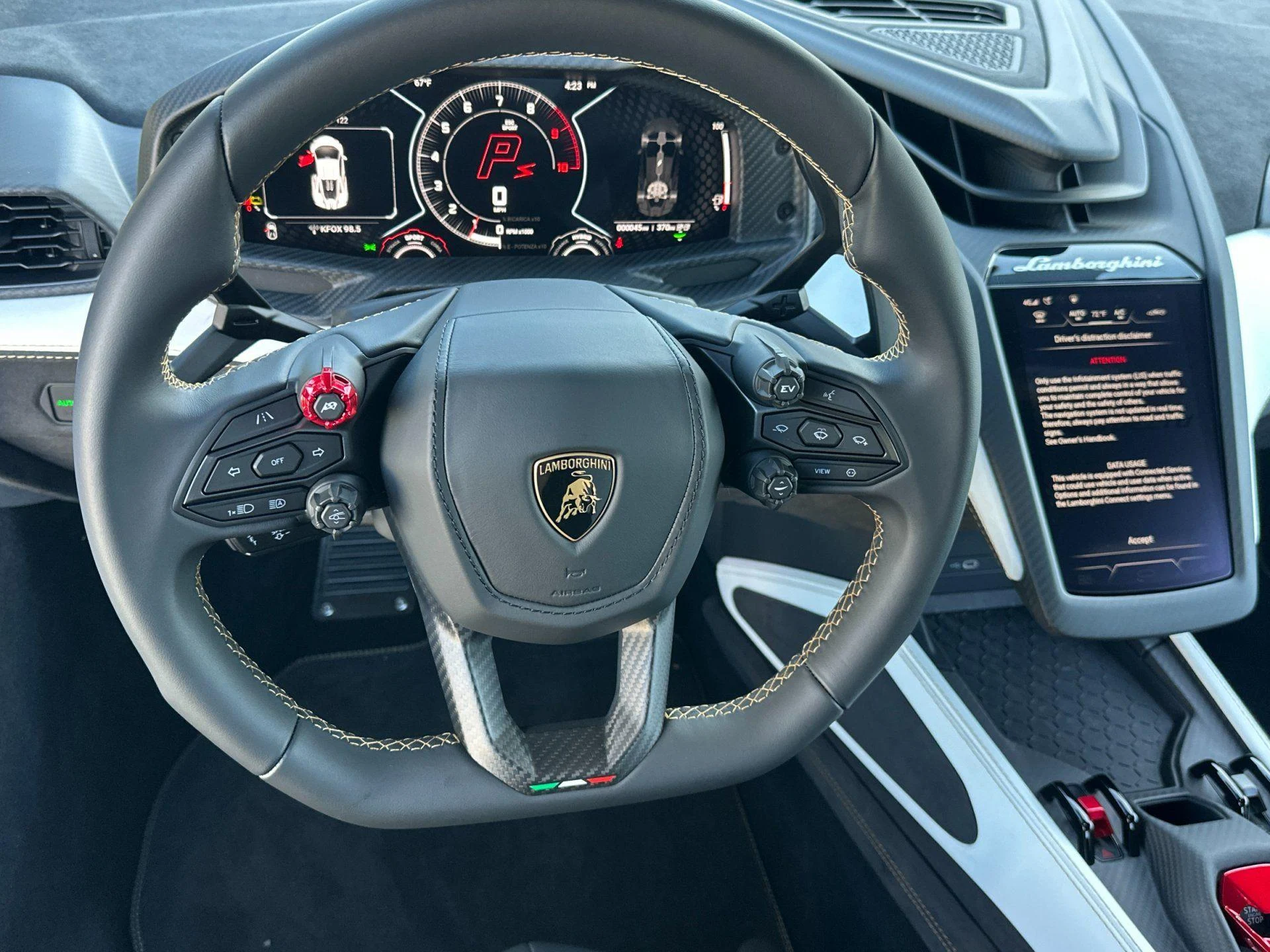 mph016_2898173514_New_2026_Lamborghini_Revuelto_1776759413_5b74911c29