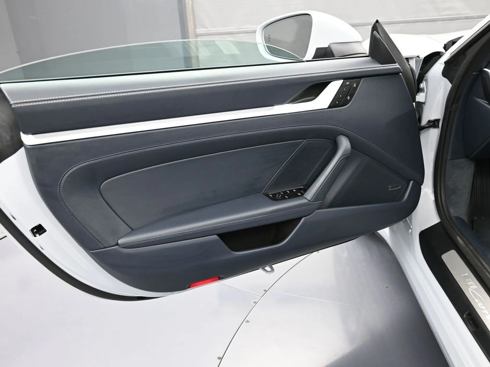 mph016_2901072548_image_16_e7ee992225