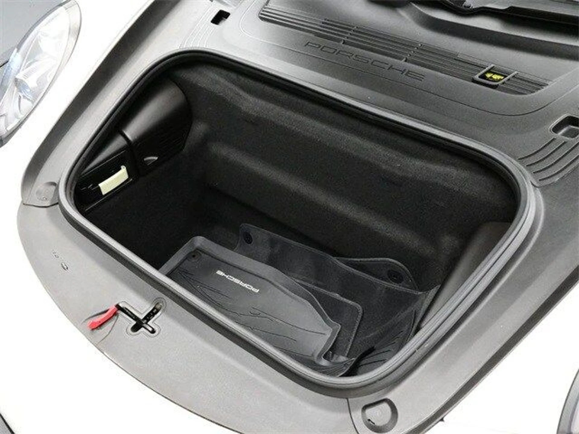 mph016_290272612_9d618b7078d0b995bc62240828cd3d02x_82d47b768c