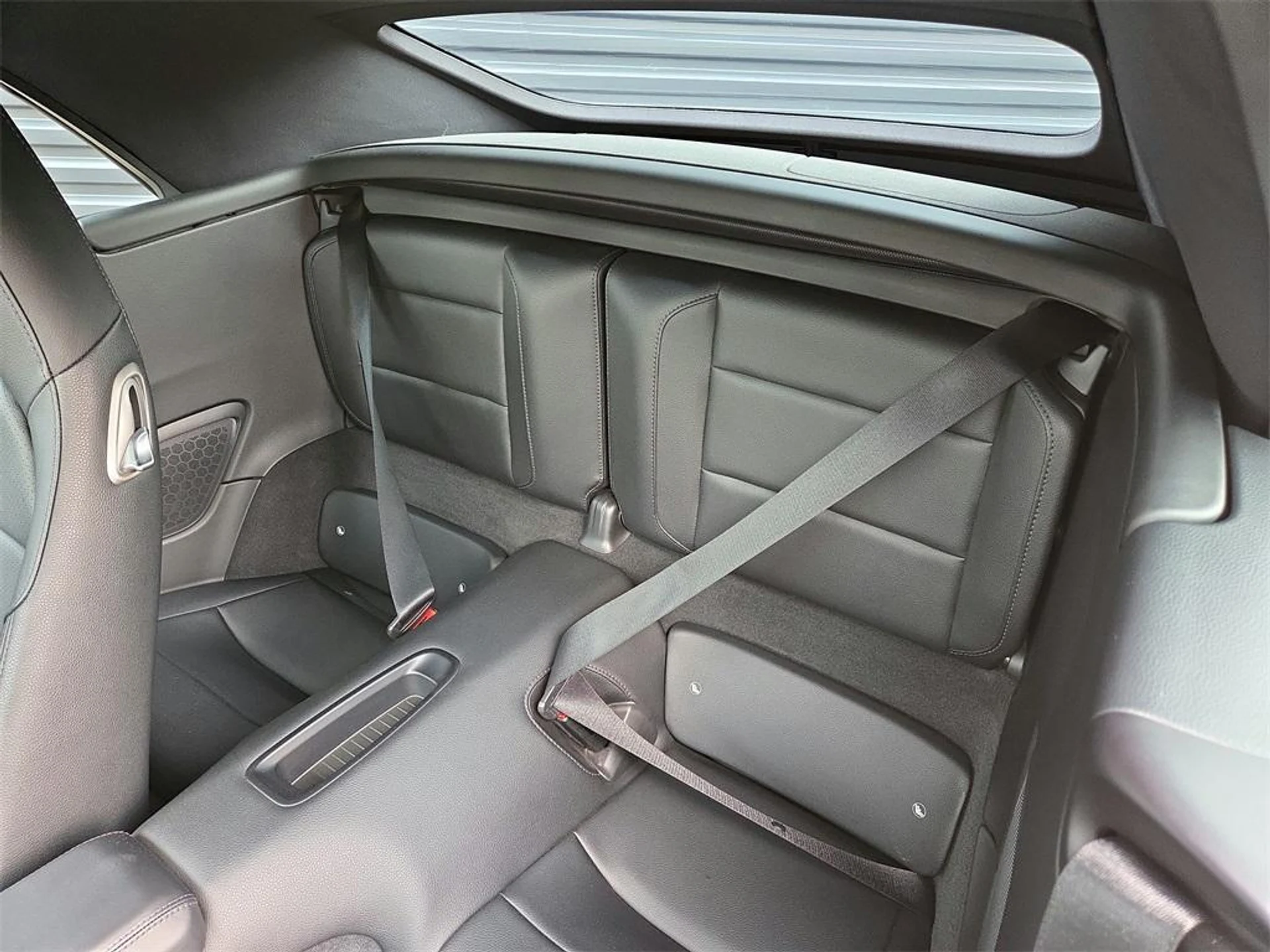 mph016_2905393501_YCM_6e_O5_OEW_7l4g_Opo_E_Yv_JBZ_Uv_GU_a2ea23008e