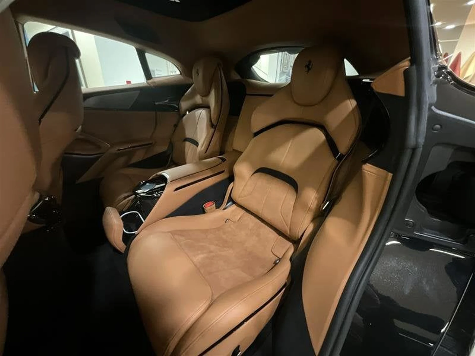 mph016_2906828201_7300535eb24d44cc8e6b449747facfd8_0203b61ea7