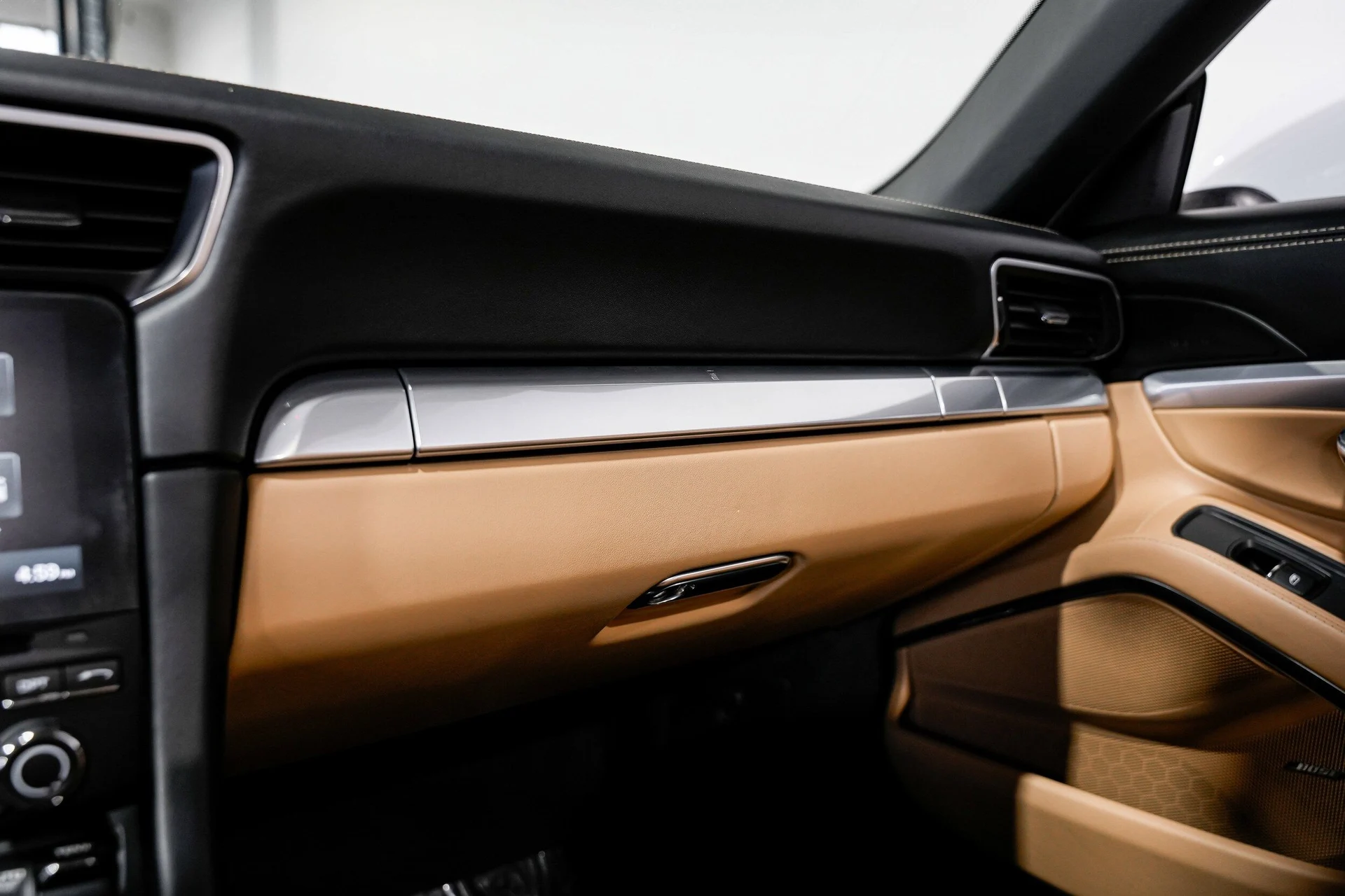 mph016_291093135_c097a0eb03e81569755c9d4203d2d0bex_8f7dd5f9c8