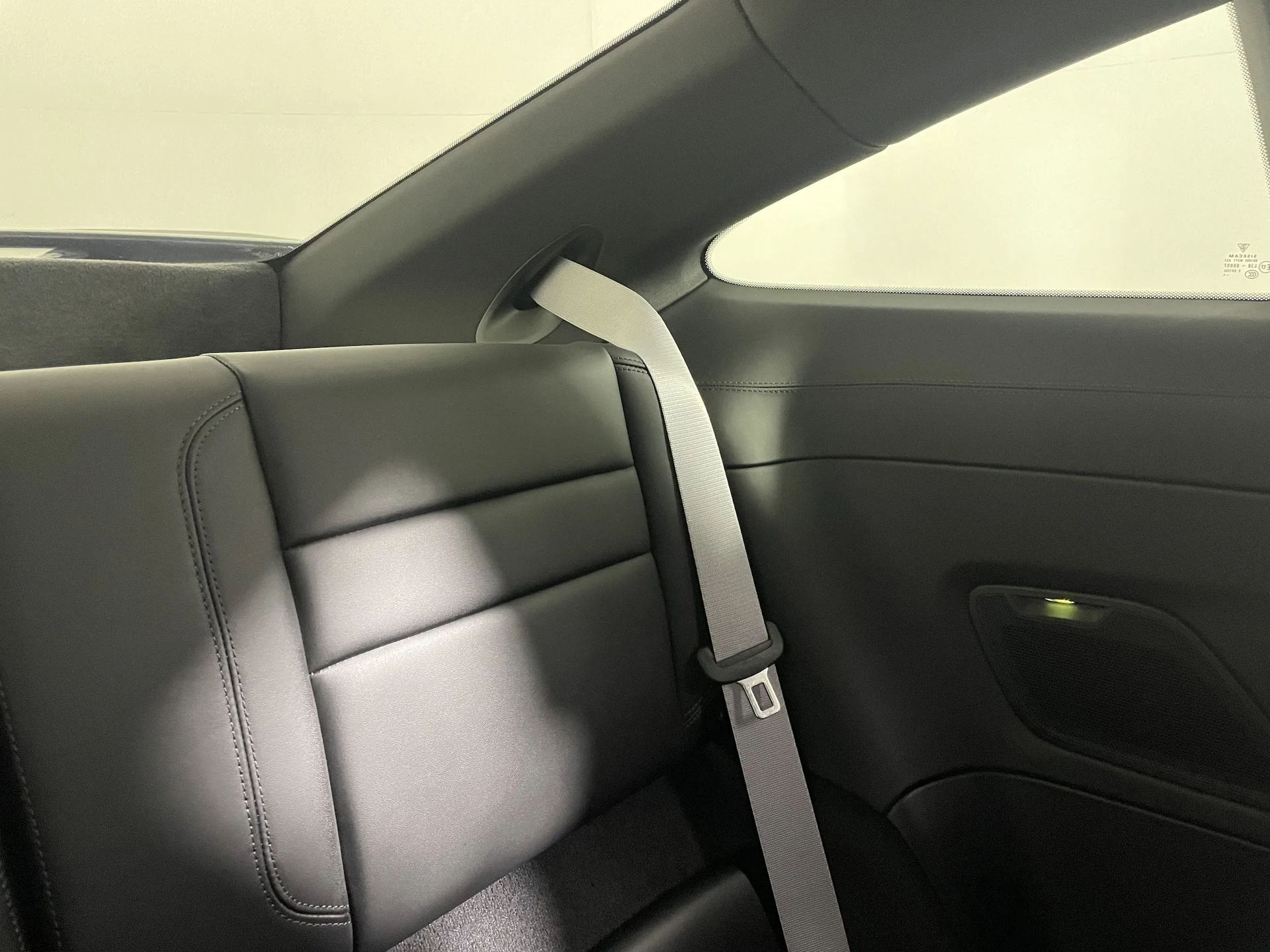 mph016_2911164897_57edcec5c8f7a07417858548570a4311x_d17cc7359a