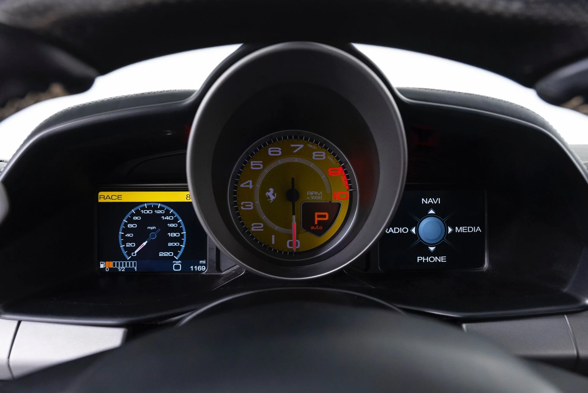 mph016_2913628093_Used_2015_Ferrari_458_Italia_Coupe_1753415707_23eef418be