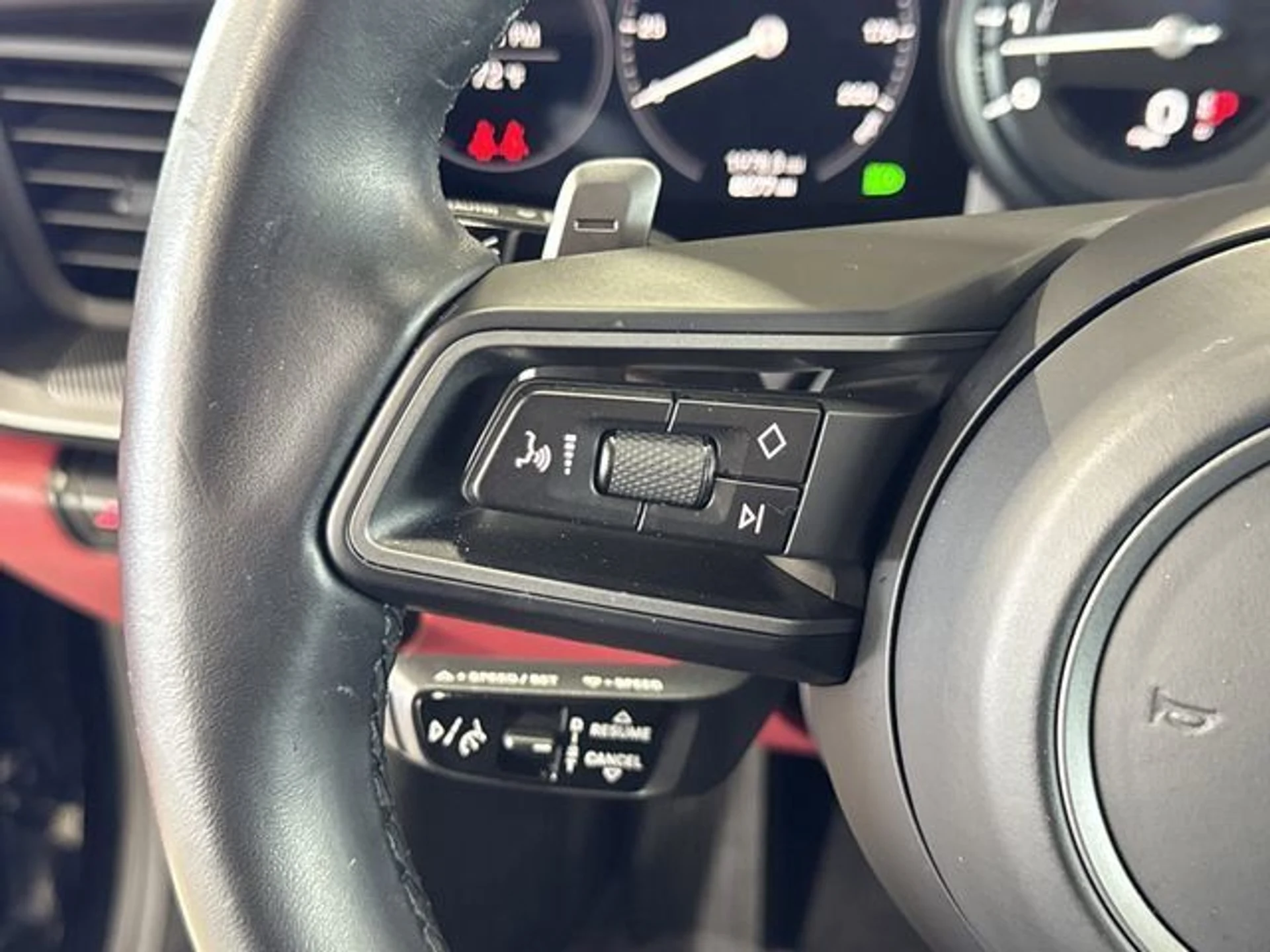 mph016_2916153084_31ece36cd3756949771fabc584012073_131d4a24ea