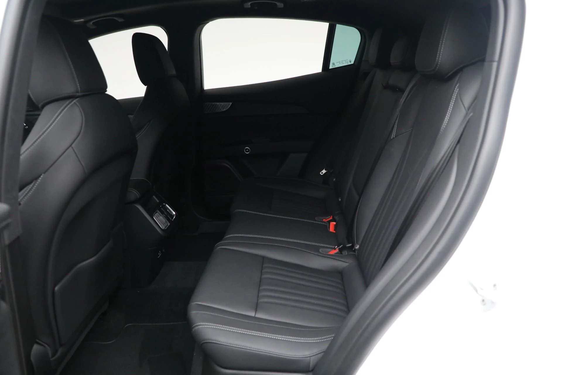 mph016_2916679132_New_2025_Maserati_Grecale_1756220858_bc67598ee5