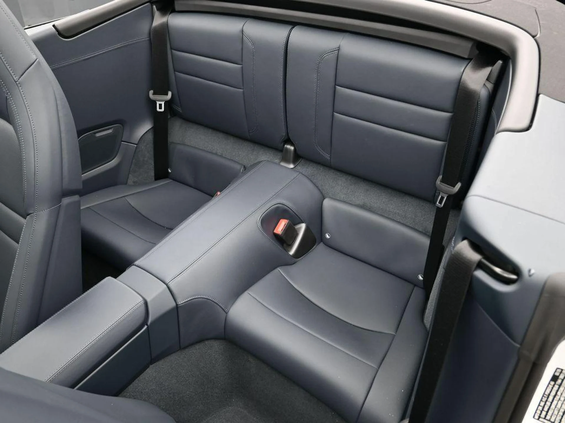 mph016_292179235_Y_b_D_Od_Dve4i_P7f9_Blslj_Sj3_RFA_75d0c6d03f