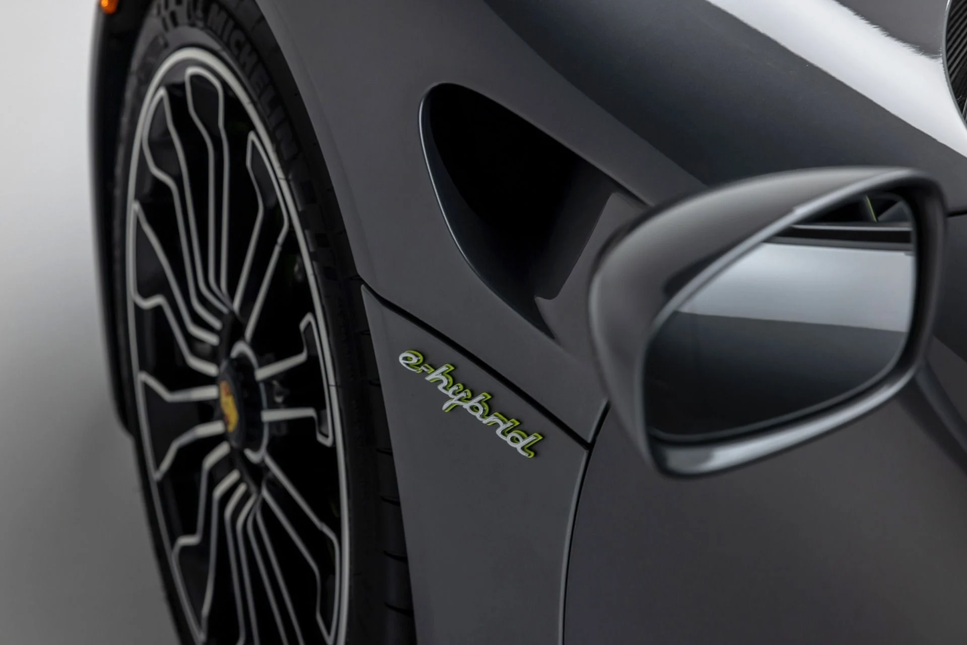 mph016_2926557964_13429_p17_l_ad82a563a1