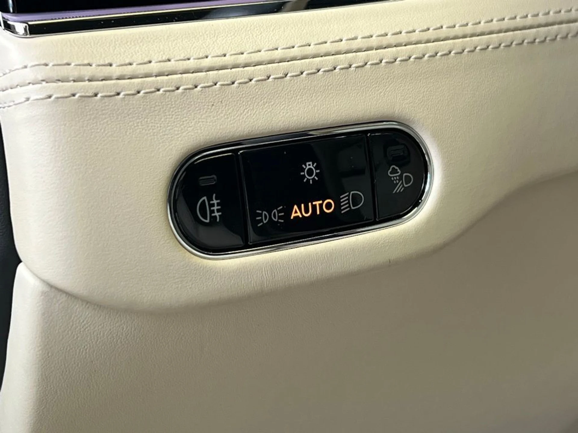 mph016_2931354946_unbu7brlbutzef2l8yr5onagbpqj_42b8ff8e67