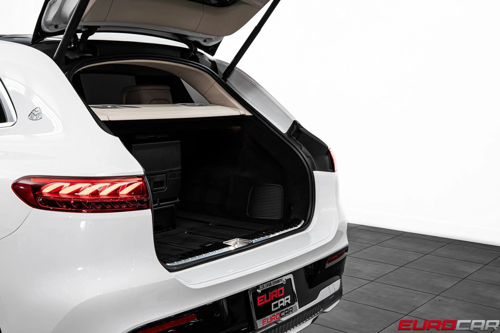 mph016_2946289860_eb2b2cfc_7d8b_4520_8a7b_c45798f092f7_b540492710