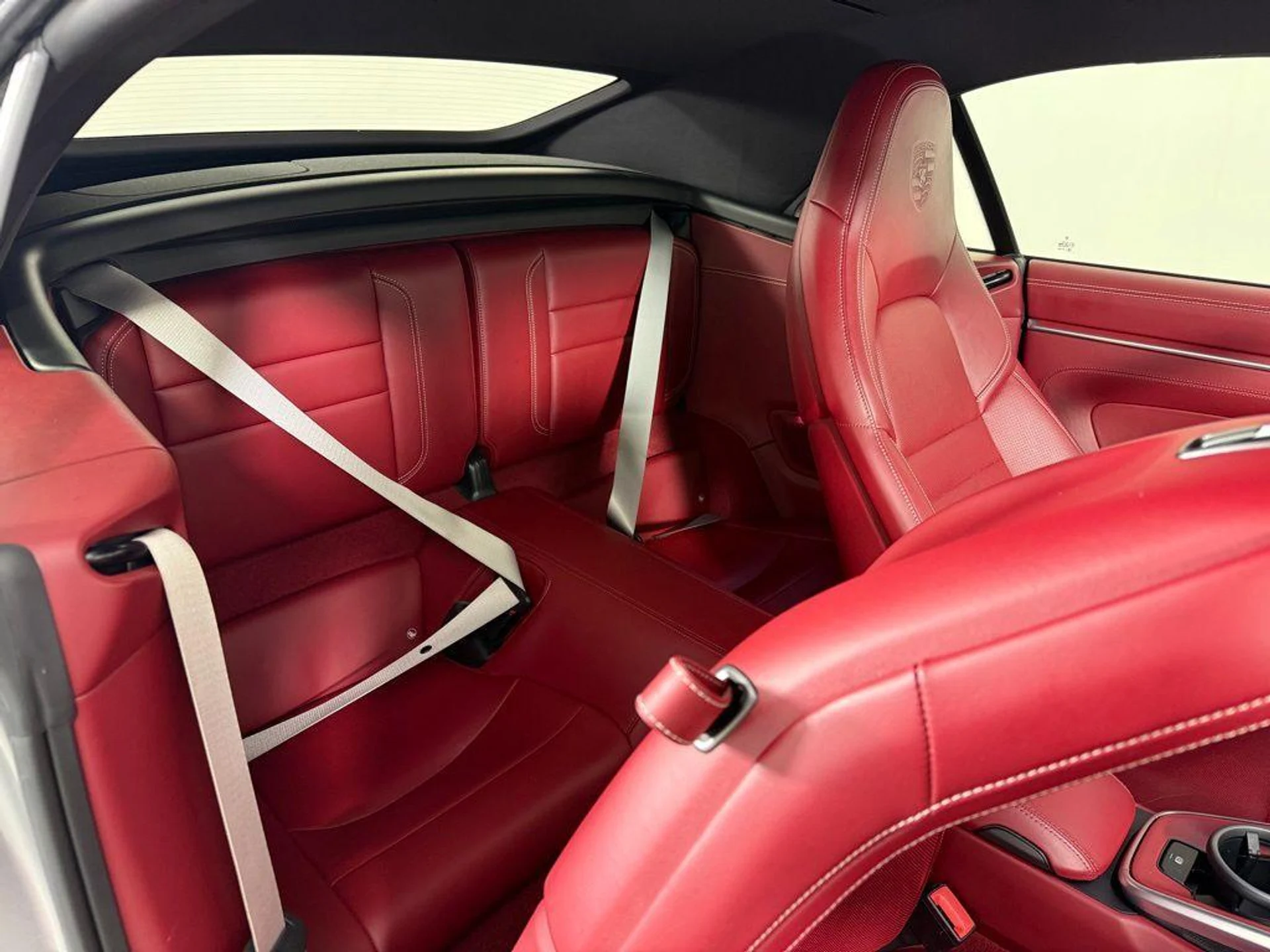 mph016_295066324_9_Sqde_P_Jkzmpm_CU_Ln_Swh1_Ey_Lb_Ssg_1f8a2222aa