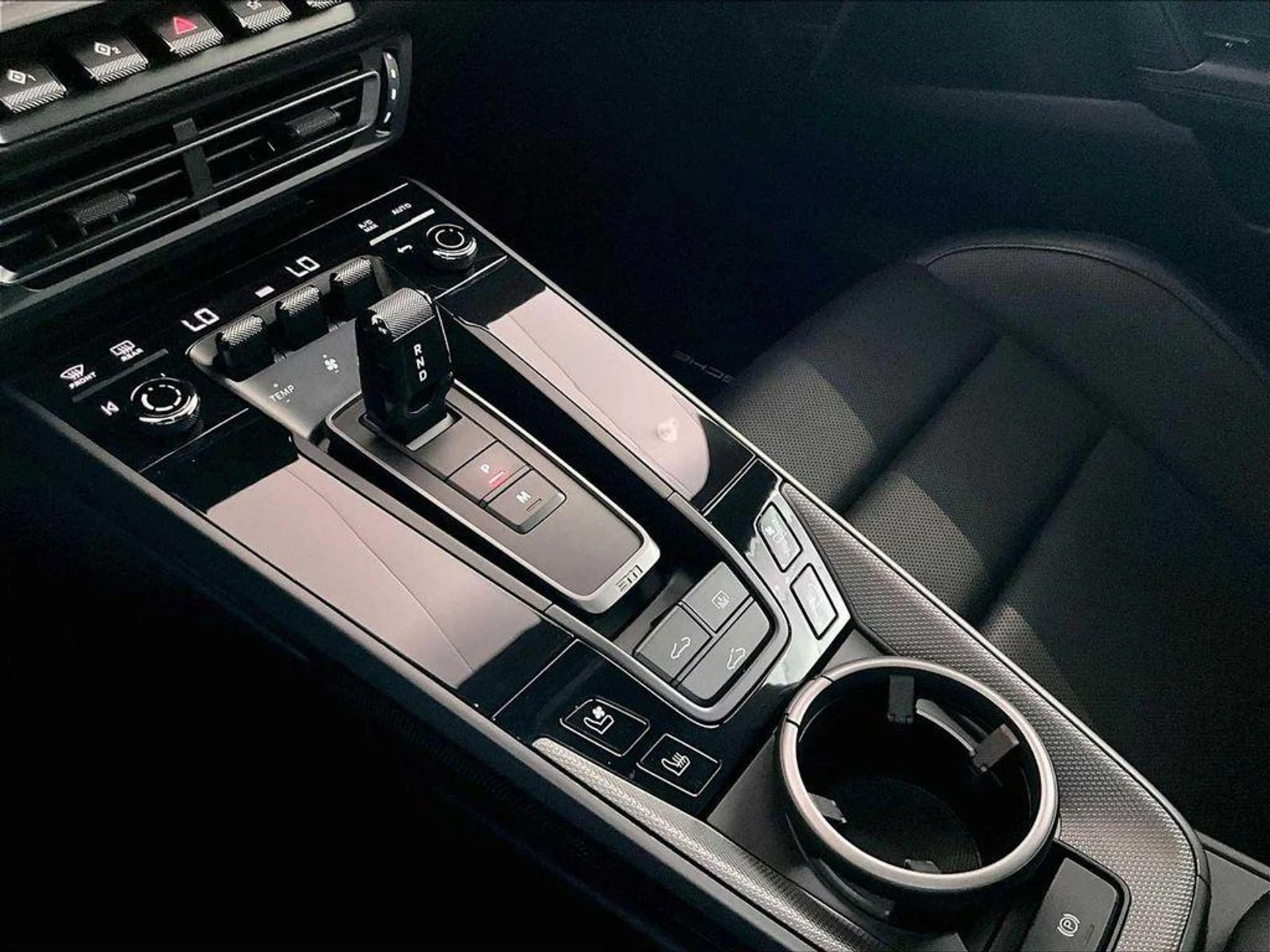 mph016_295432795_elsw_Hgk_QG_0o8_H5s_LNQ_Iyx_W4_L3_NM_df0e81e17a