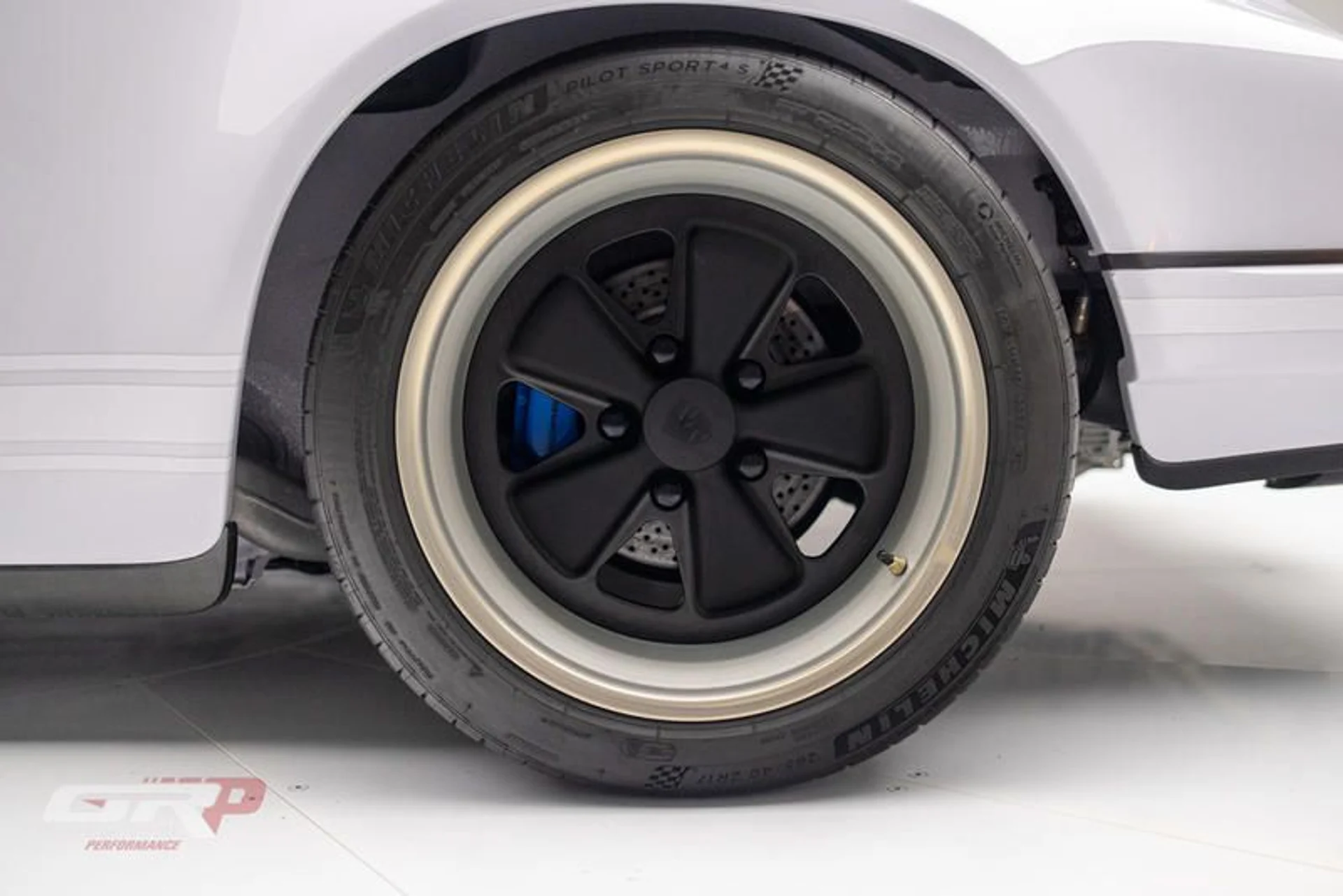 mph016_2955609218_35_C5_F3_EC_03_FB_4_B83_A5_FB_6751_E02_B0641_a8d9a008c1