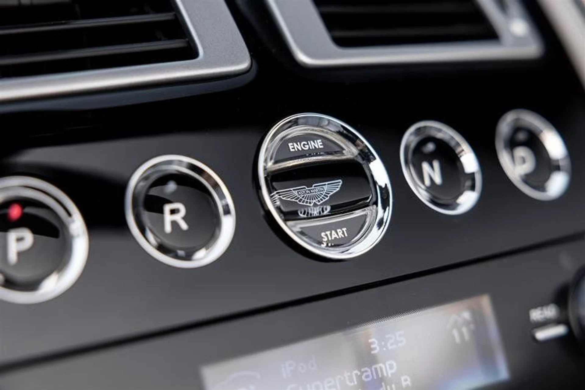 mph016_29598098_37286369_04760_11595841_1539741178_e048733a88