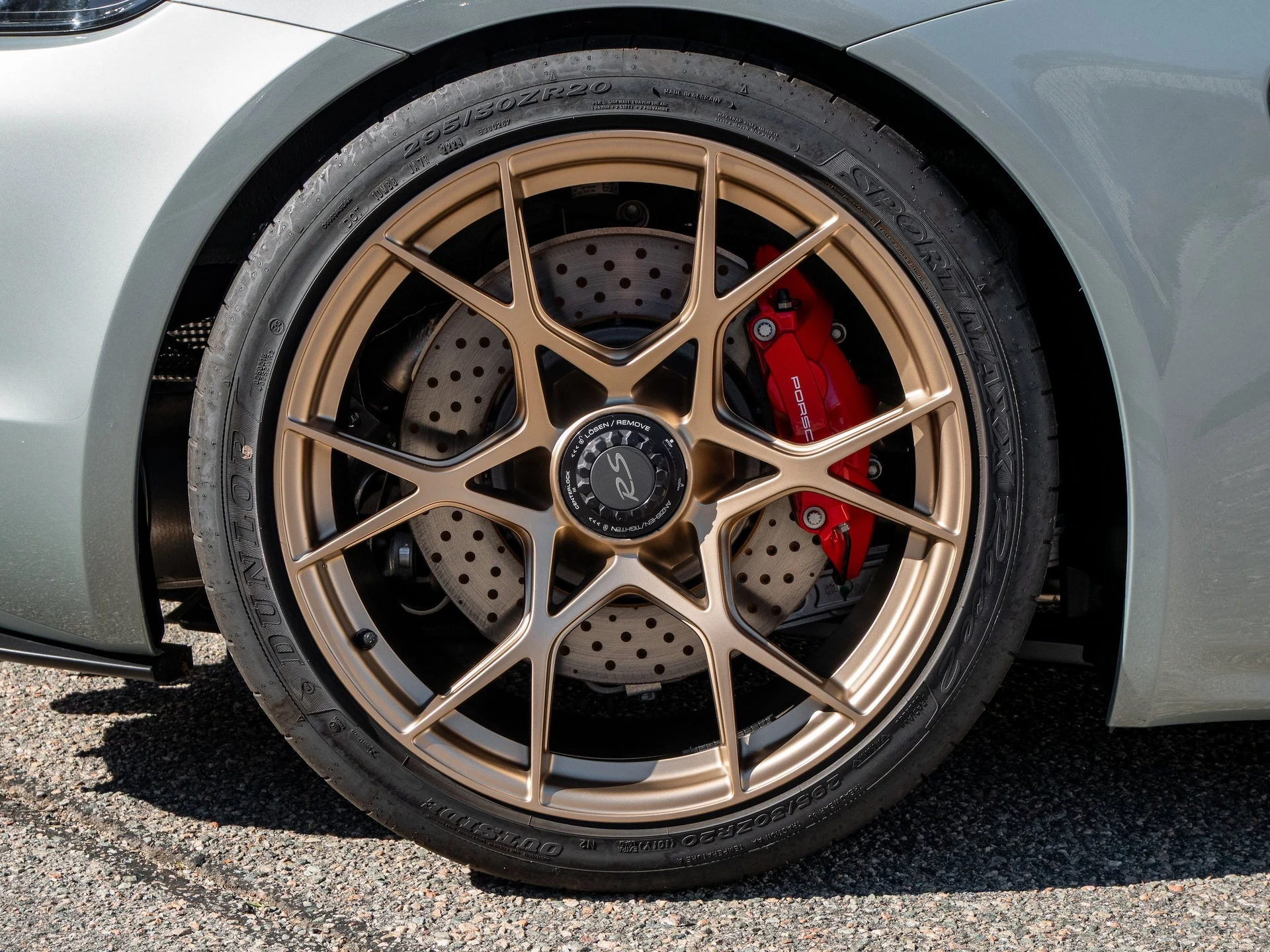 mph016_2964466511_5ade867881b75735bce3f82232e12c7dx_78c1017d30