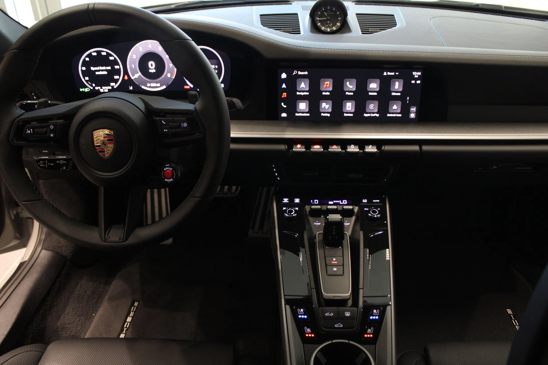 mph016_296529481_0690fe3a32c3ad2efe8e357b1fd84edex_06fe4f5682