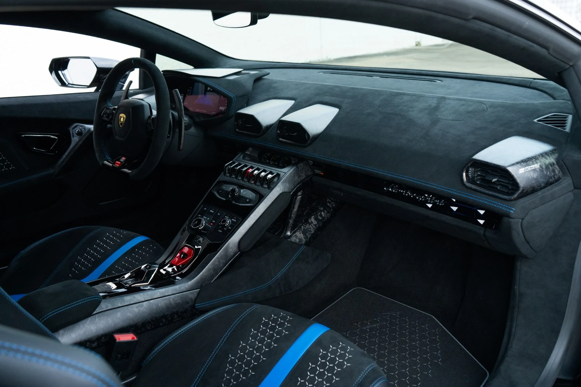 mph016_296782323_Used_2018_Lamborghini_Huracan_LP_640_4_Performante_1776702980_6fe48316e1