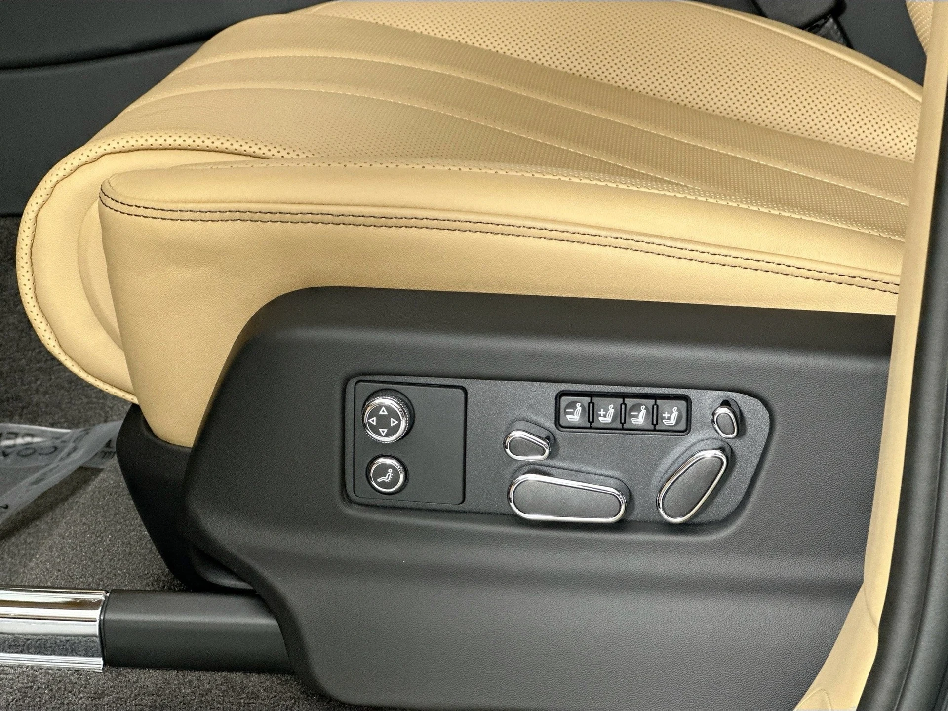 mph016_2971481430_17_dd1b1daa79