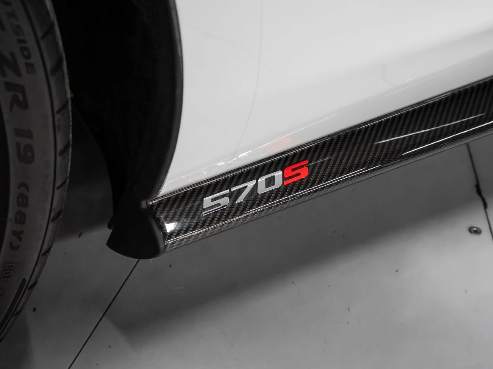 mph016_2972598404_mclaren_570s_2019_841d4a9655