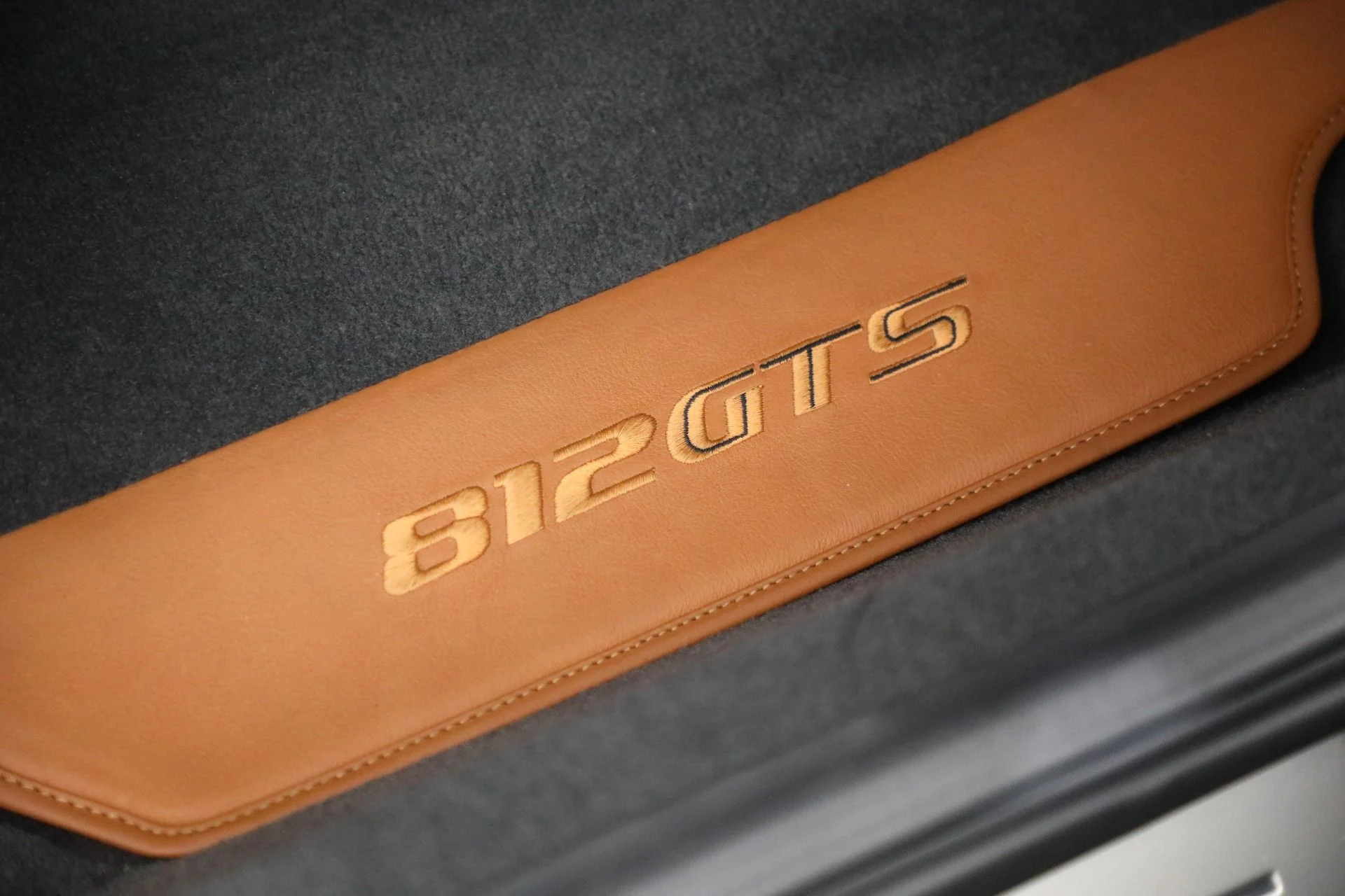 mph016_2976472281_Used_2021_Ferrari_812_GTS_1729523614_20b163dd24