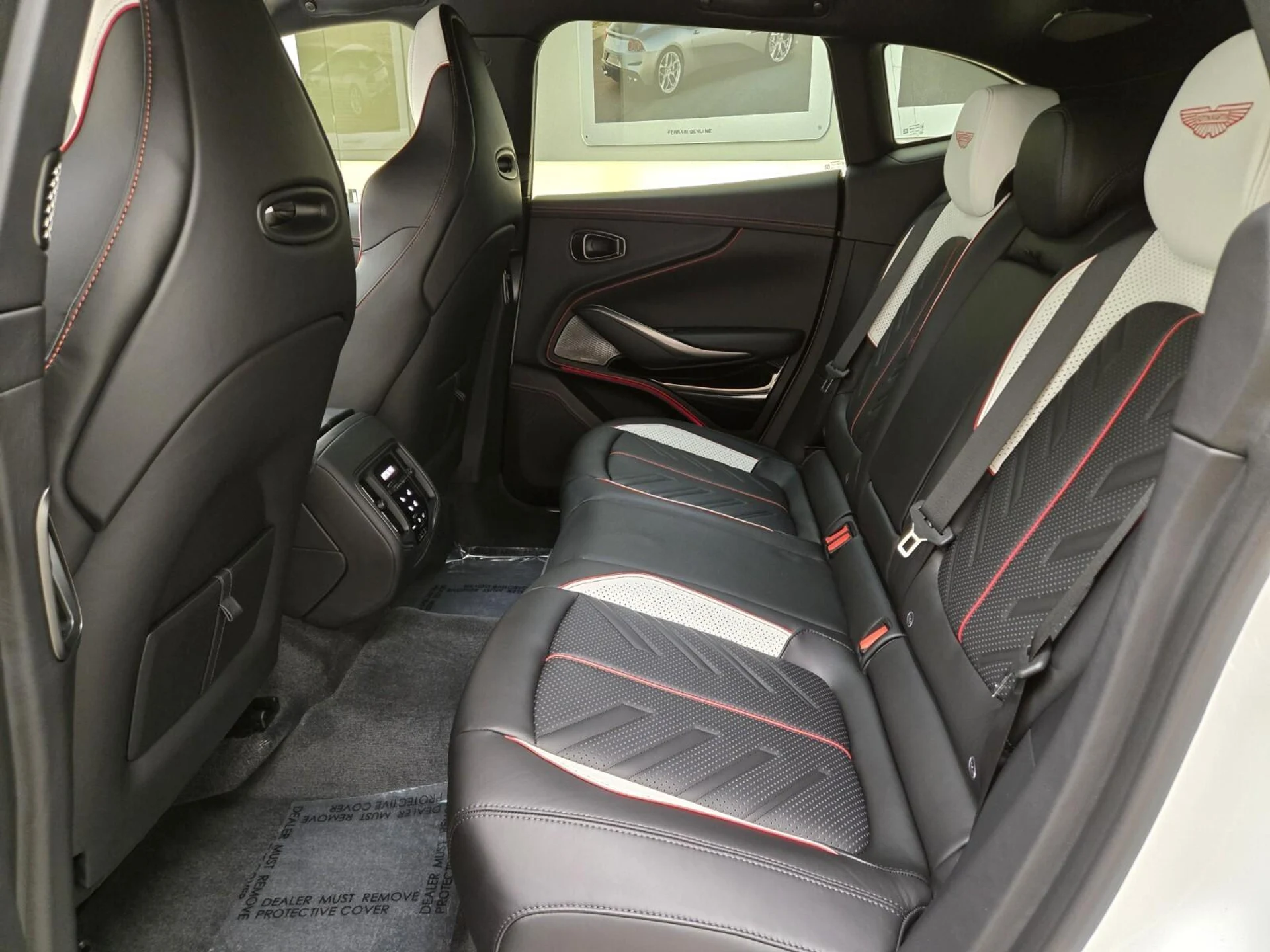 mph016_2984463650_New_2026_Aston_Martin_DBX_1767248312_1f346d8a16