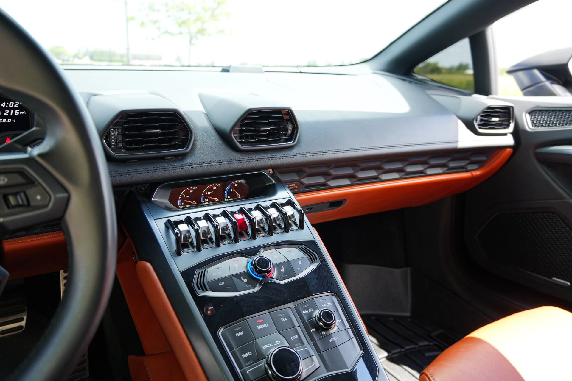 mph016_2985485866_Used_2019_Lamborghini_Huracan_LP_580_2_1779311317_9c3017beda