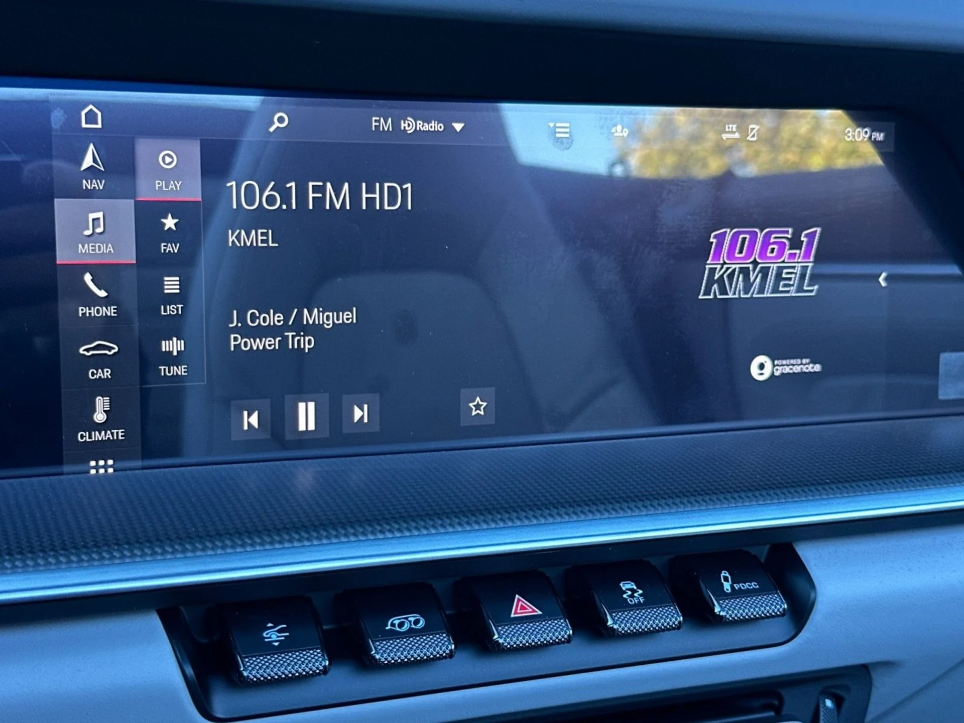 mph016_2987700676_d6374b6c61a7c055ac09ee49d5961d30_409398f930