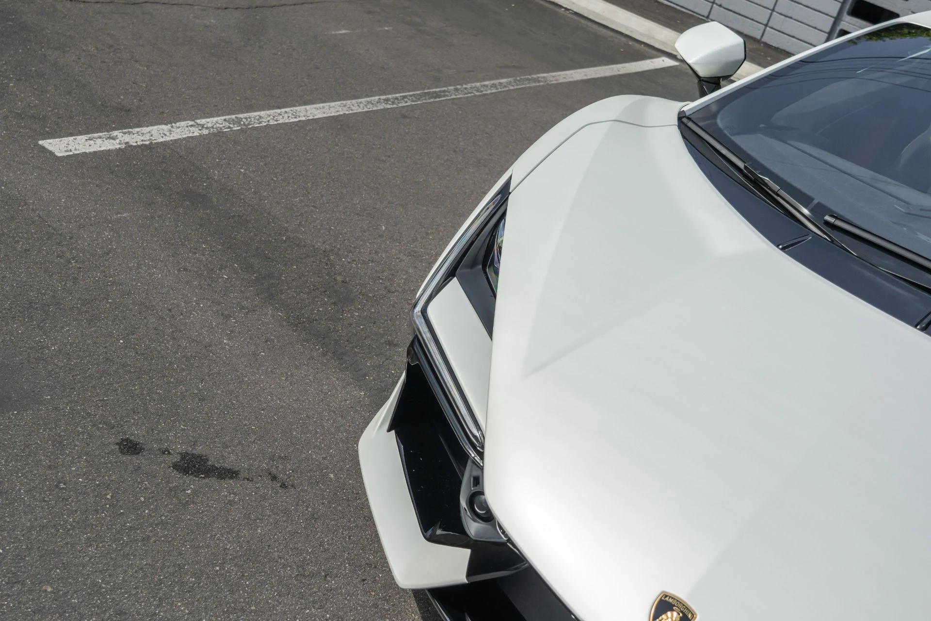 mph016_2990108625_Used_2024_Lamborghini_Revuelto_1759355869_a56e5f554e