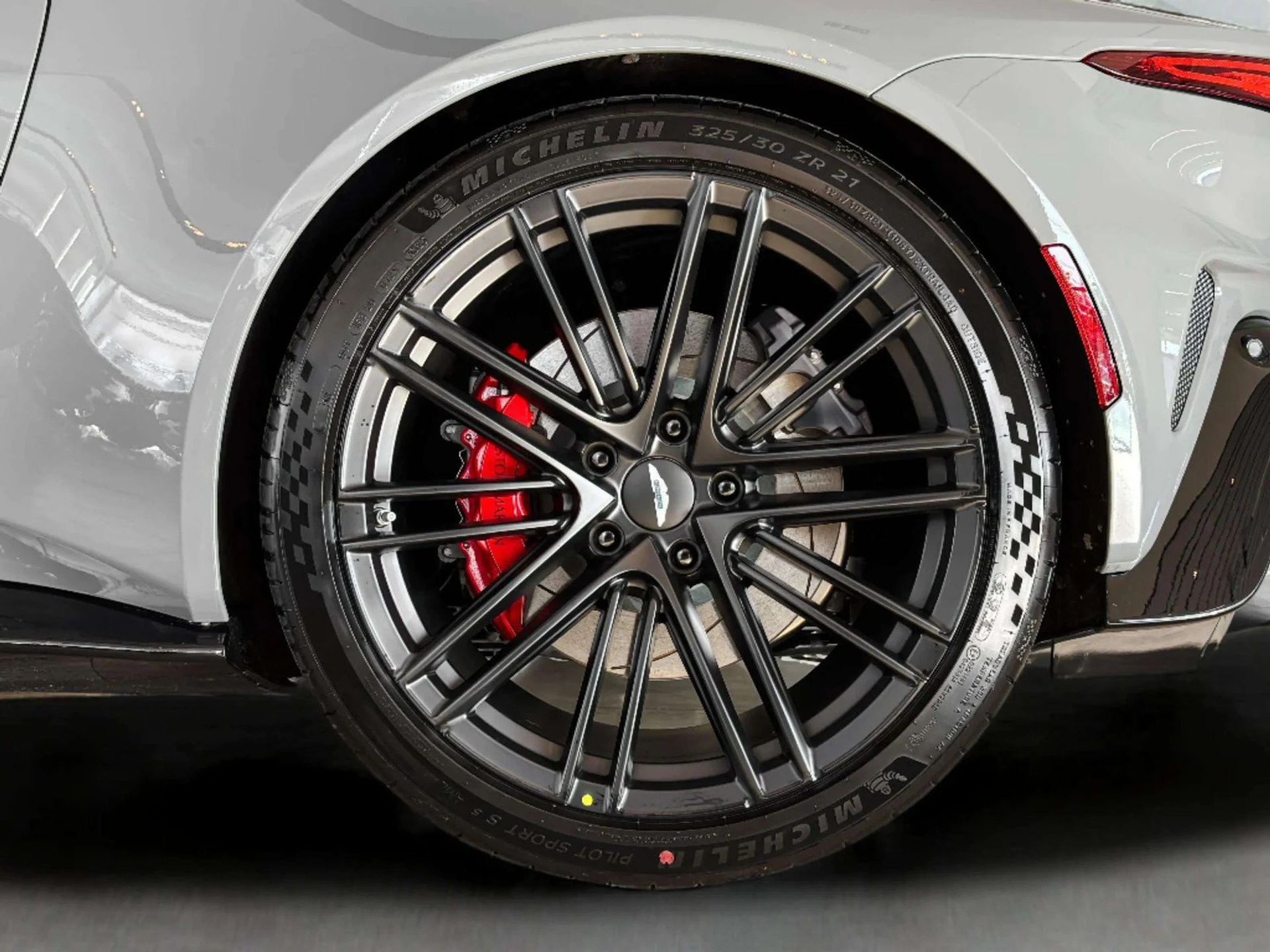 mph016_2999546987_5a74ac4b_6b98_45e6_9247_9f1cbf2dafa4_c60ee69b94