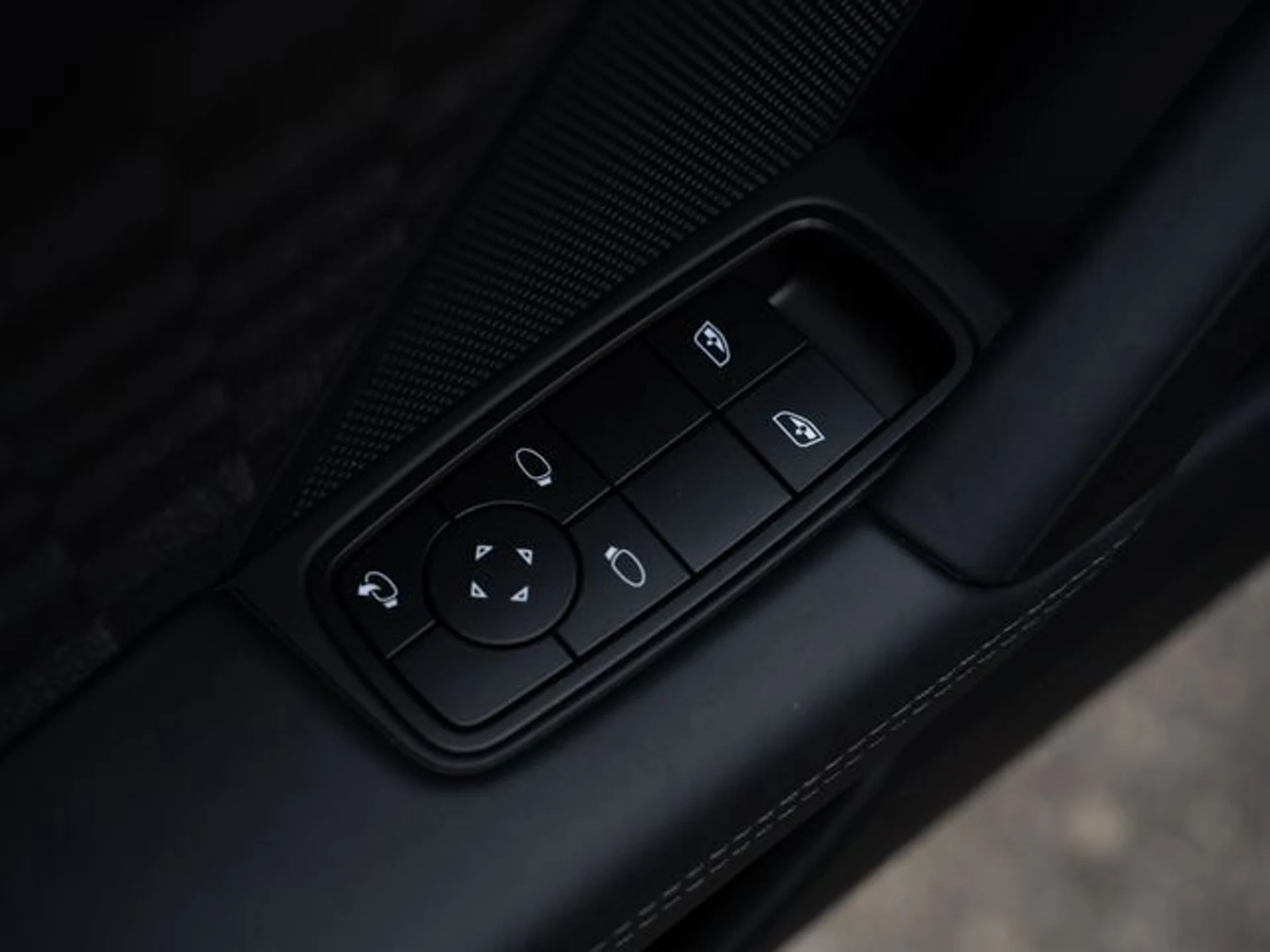 mph016_3005672356_d6ddadd800adcdaee611b431eecda22d_fd6d7f138b