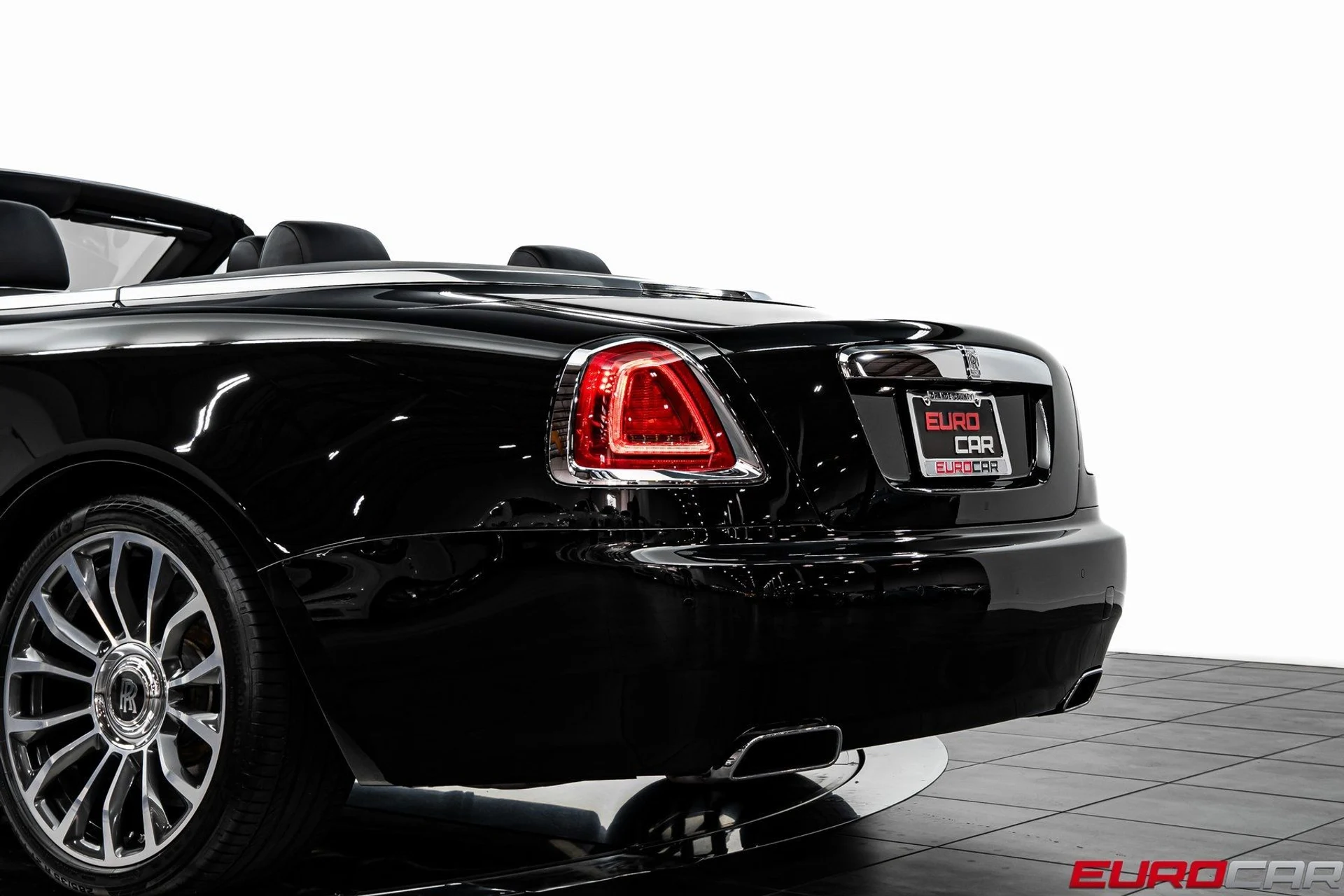 mph016_3008619255_image_17_8dbd448b68