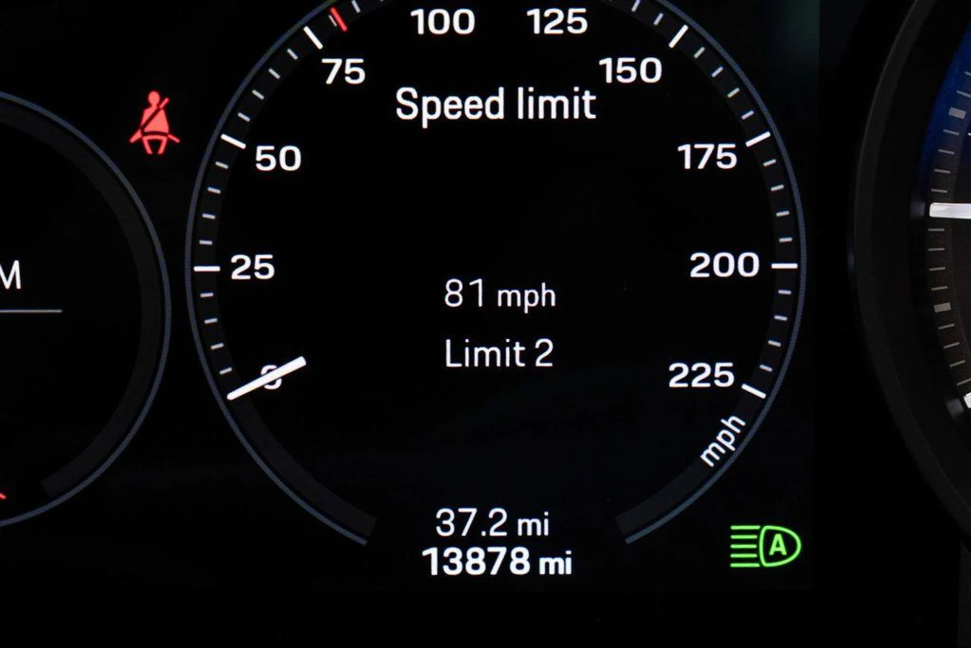 mph016_300975341_4d_Z5_0zw_Ma64de_Z22r_P_Bp8_Y96_NI_eee45db0a6