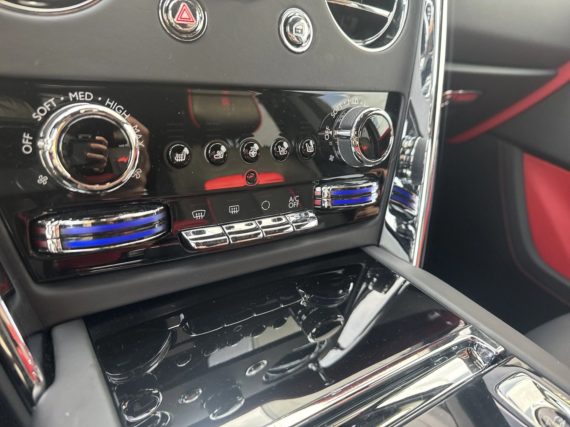 mph016_3010440476_3d45404082bc20baaea2012097b9dfe7x_5a80dc7700