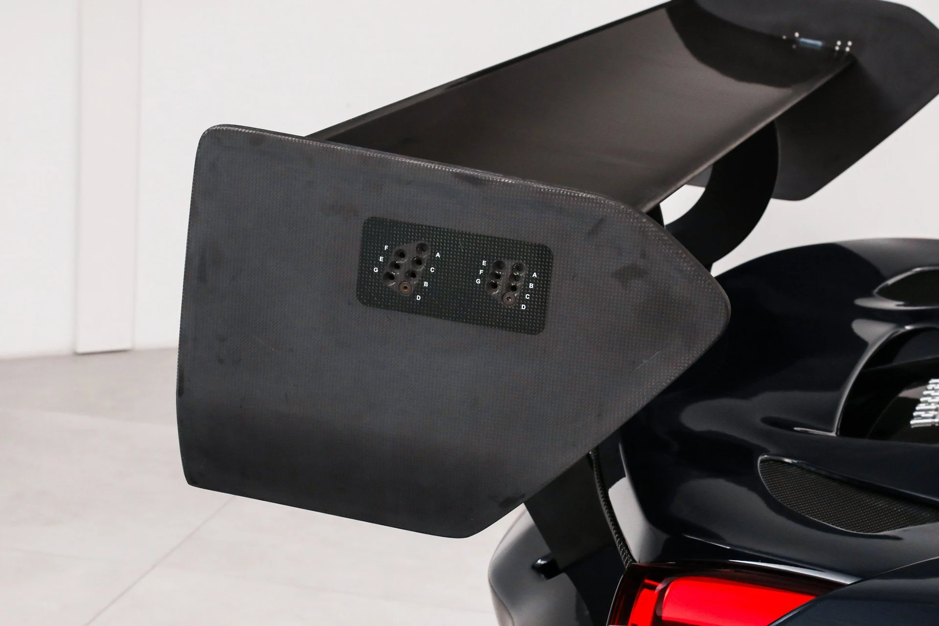 mph016_3011381195_823c7cf5c1b3e0a066073f43dfdd244e_5d2ea1ec35