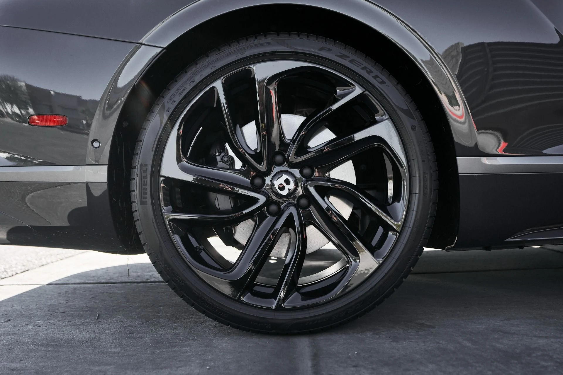 mph016_3012175531_Used_2025_Bentley_Continental_GT_Speed_1765227136_0a405ede21