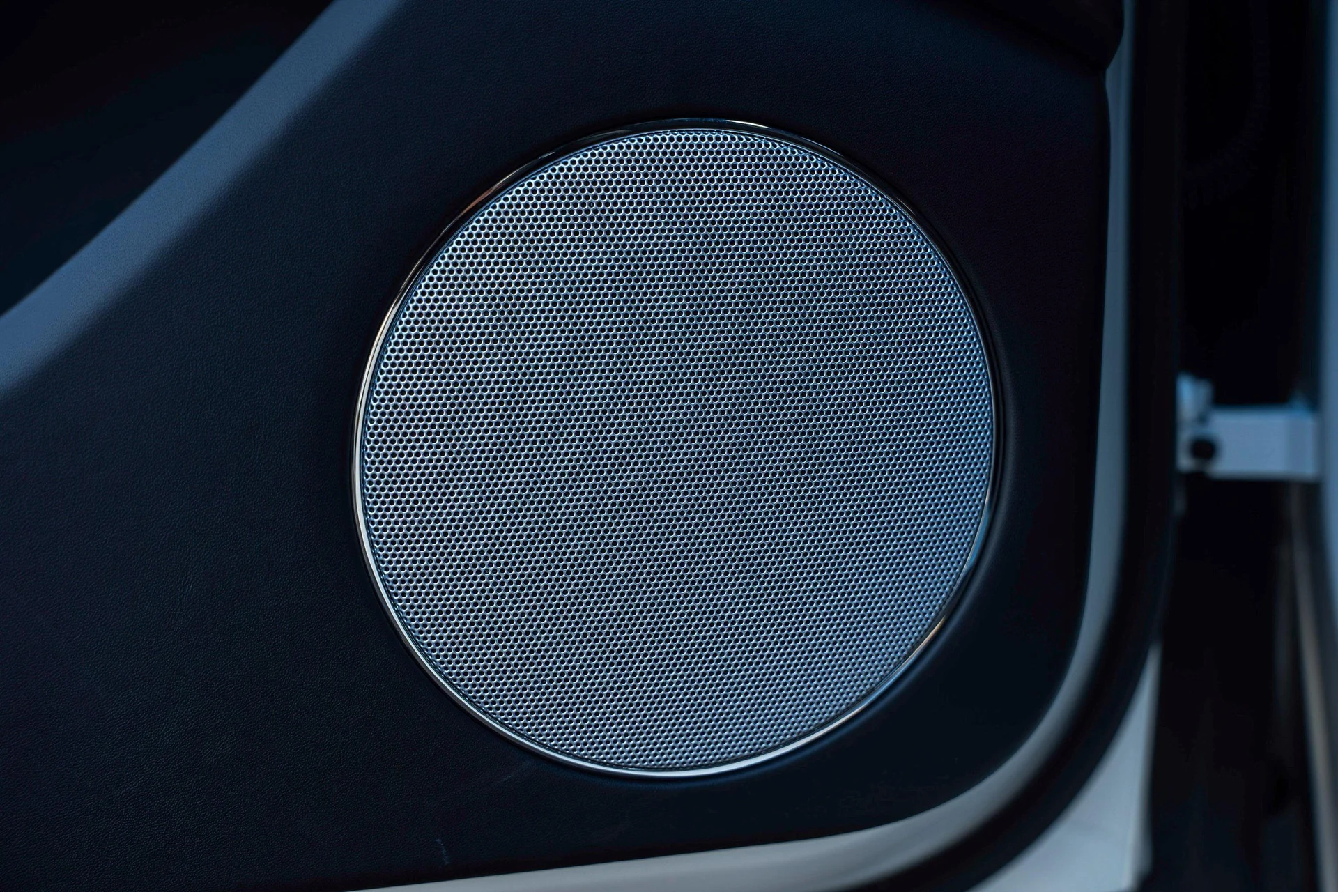 mph016_3018330484_462758417_6954bfd74e73cd9f103f4f4e_8808c395ba