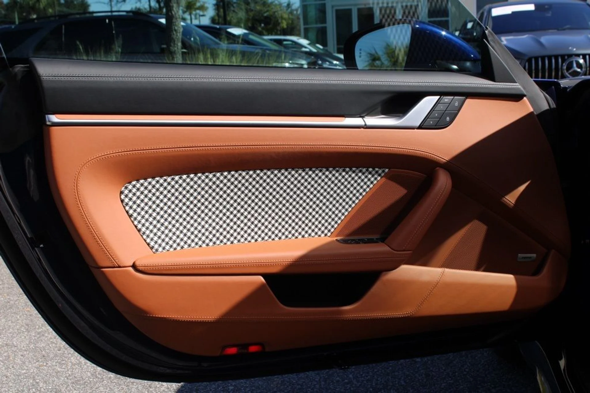 mph016_3038495961_91a41bf8c5e9b672e943c841ccf3cb90_57279c2666