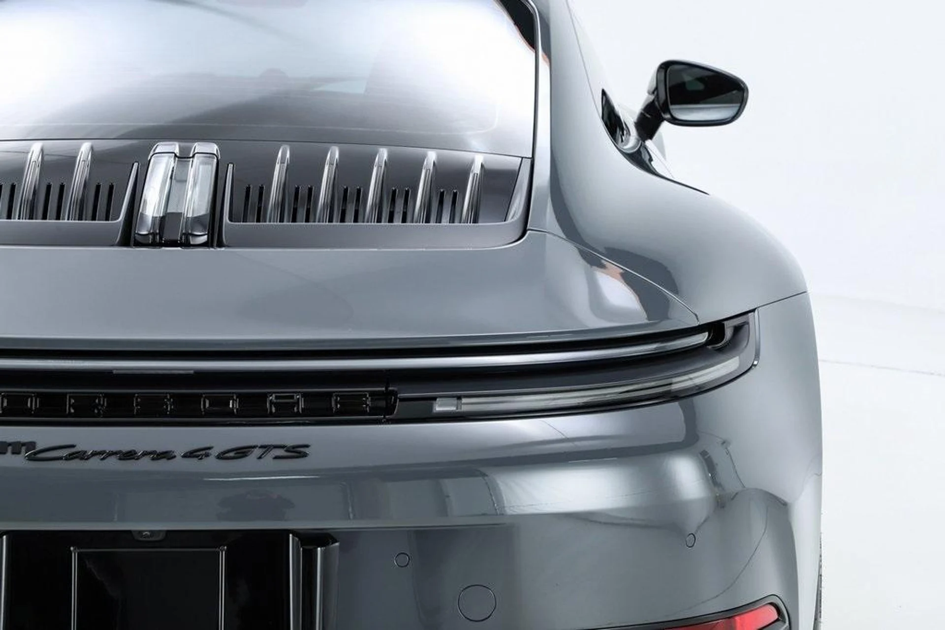 mph016_3040314387_53t1b3jmu_G1_H_Dws3q_E_Ixxj_El058_b3f6488215