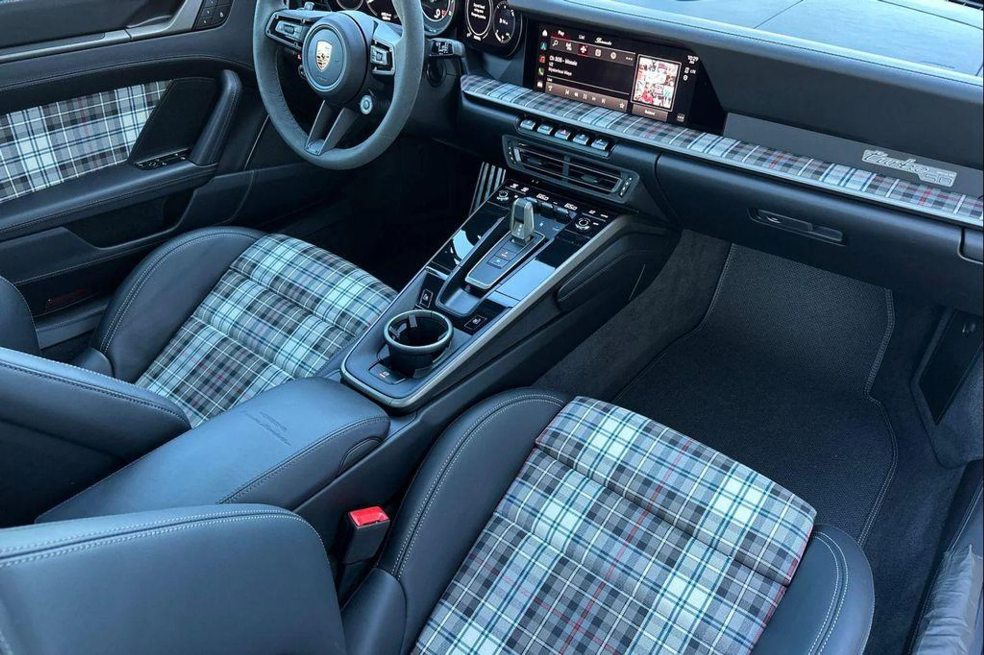 mph016_3040645086_6mq_GB_Eyb_Nka_Fx_6_Mtrwhw_JV_Dx_Zc_c22311306e