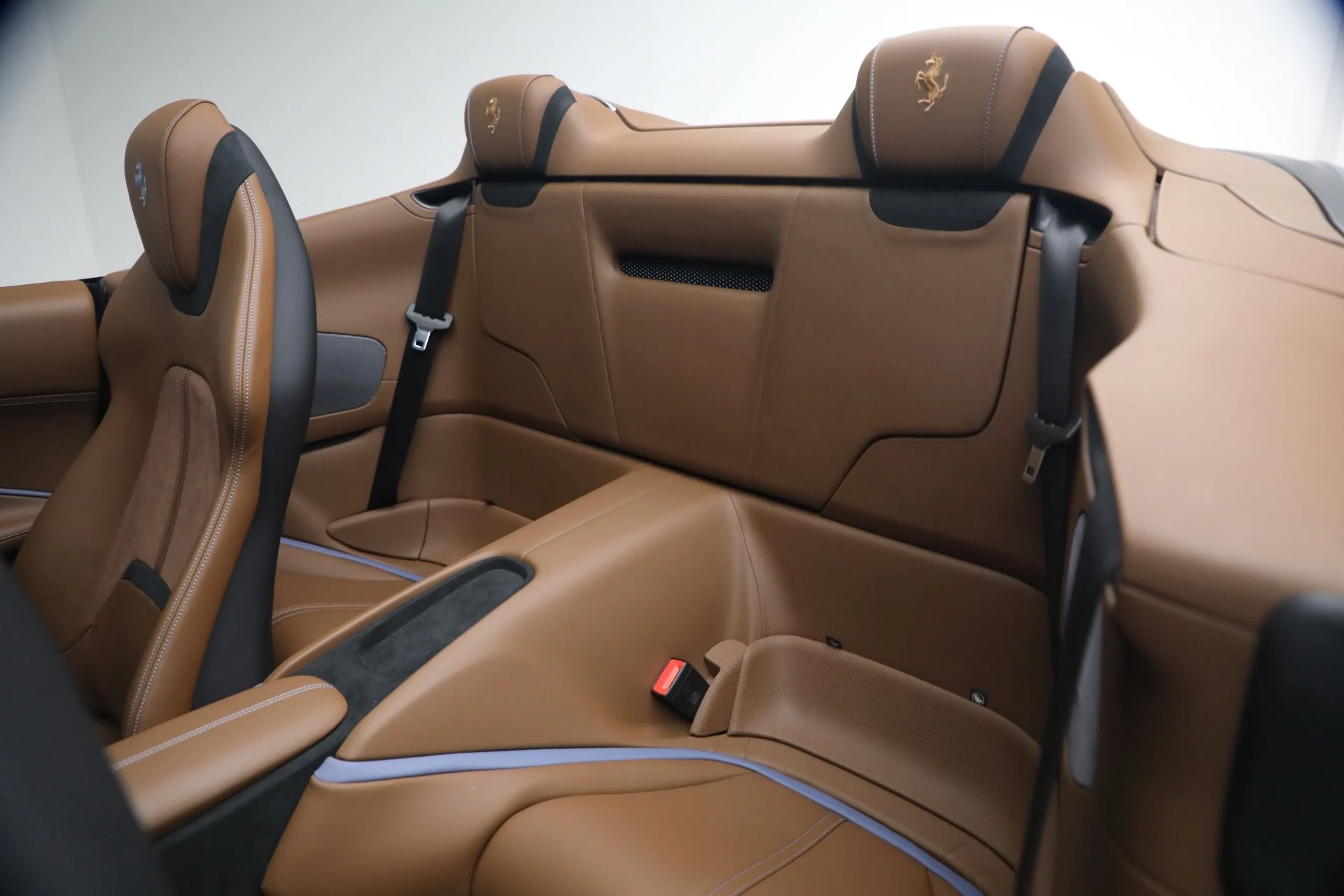 mph016_3040931789_Used_2025_Ferrari_Roma_Spider_1793294137_961b6a17cb