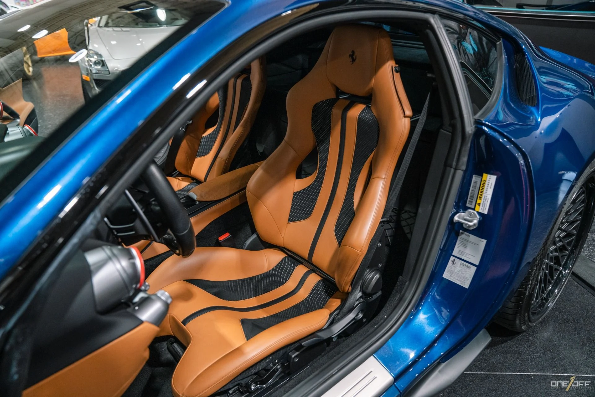 mph016_3045365877_Used_2018_Ferrari_812_Superfast_on_HRE_Wheels_w_Passenger_Display_Carbon_Race_Seats_1747344106_bfae19efd0
