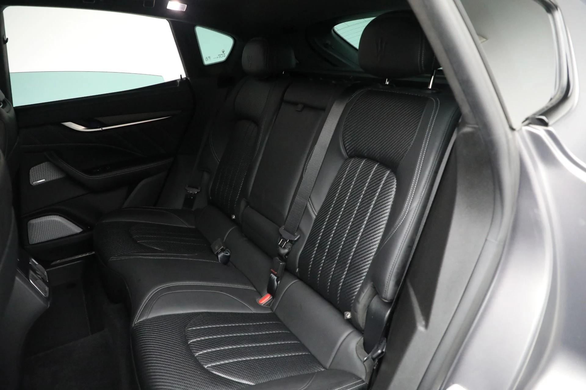 mph016_3048186394_Used_2022_Maserati_Levante_Trofeo_419e23e6b1