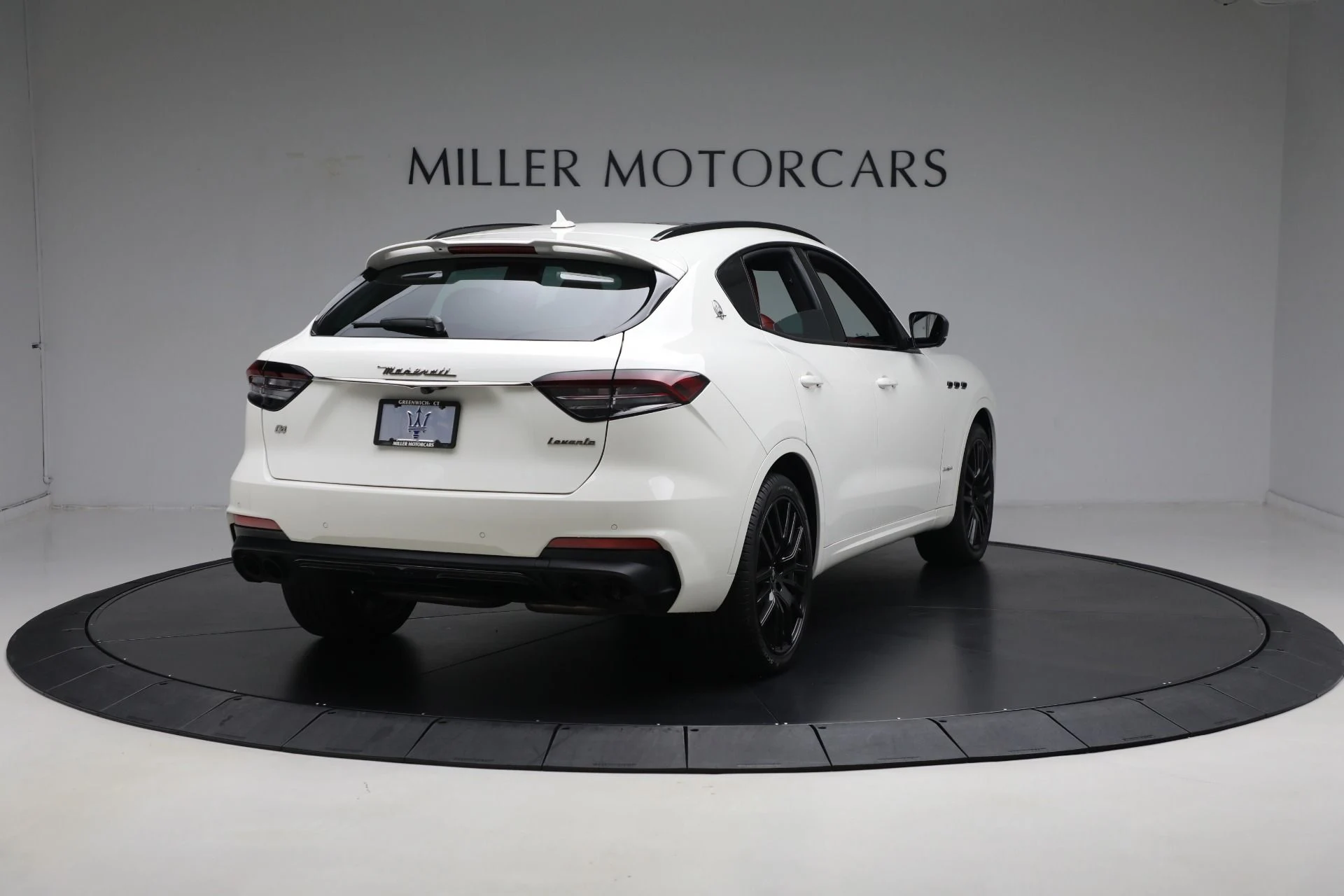 mph016_3057036038_Used_2021_Maserati_Levante_Q4_Gran_Sport_e8f0832f21