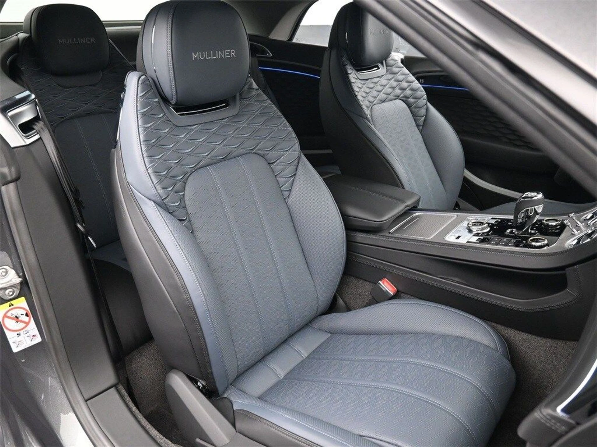 mph016_3058546882_b914dc43735f318c1d305318d9a81b37x_d99340a53c